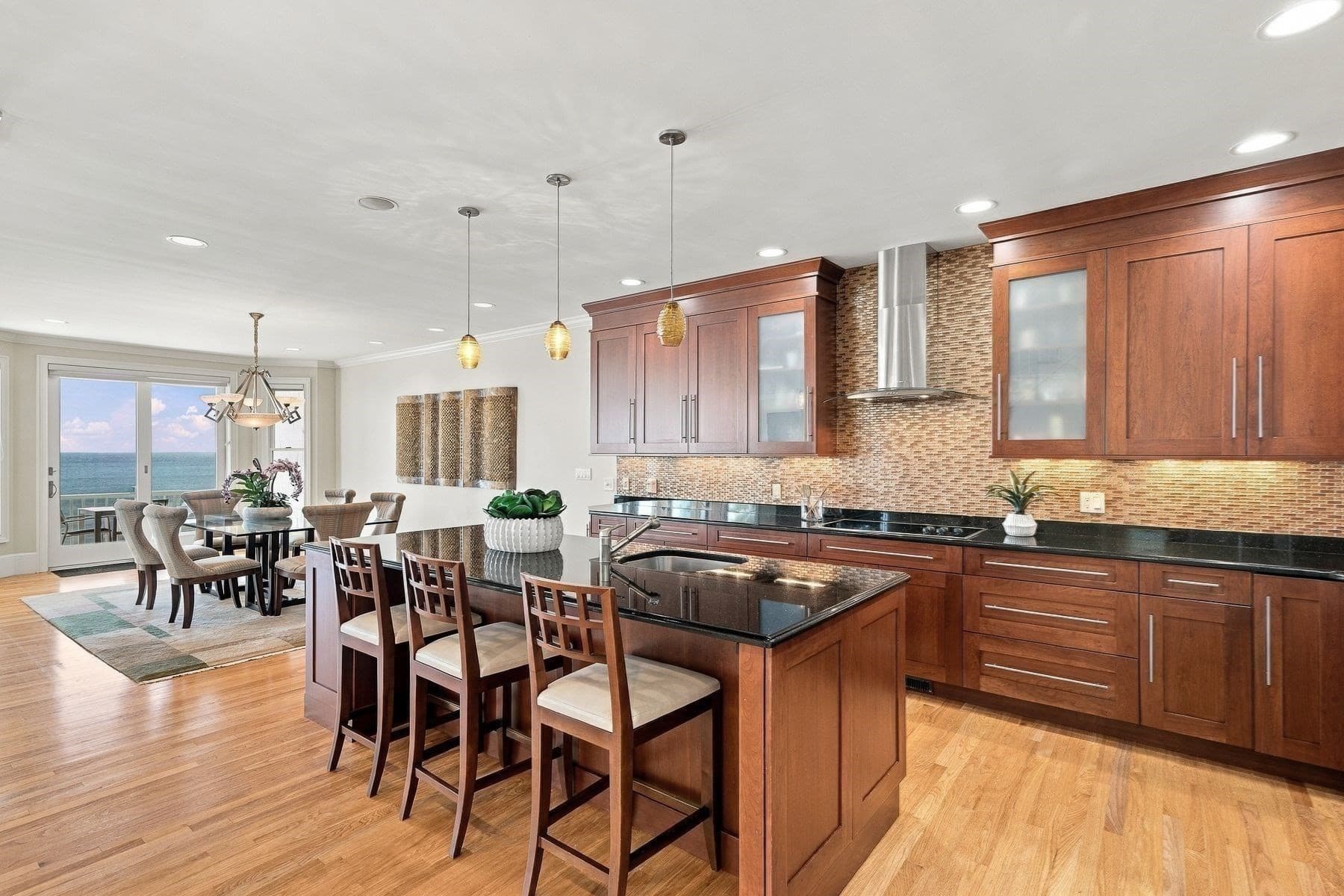 Condominium at 32 Preston Ct # 32, Swampscott MA 01907, Swampscott, photo 11 of 38