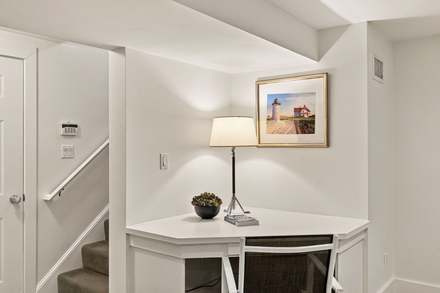 Condominium at 32 Preston Ct # 32, Swampscott MA 01907, Swampscott, photo 29 of 38