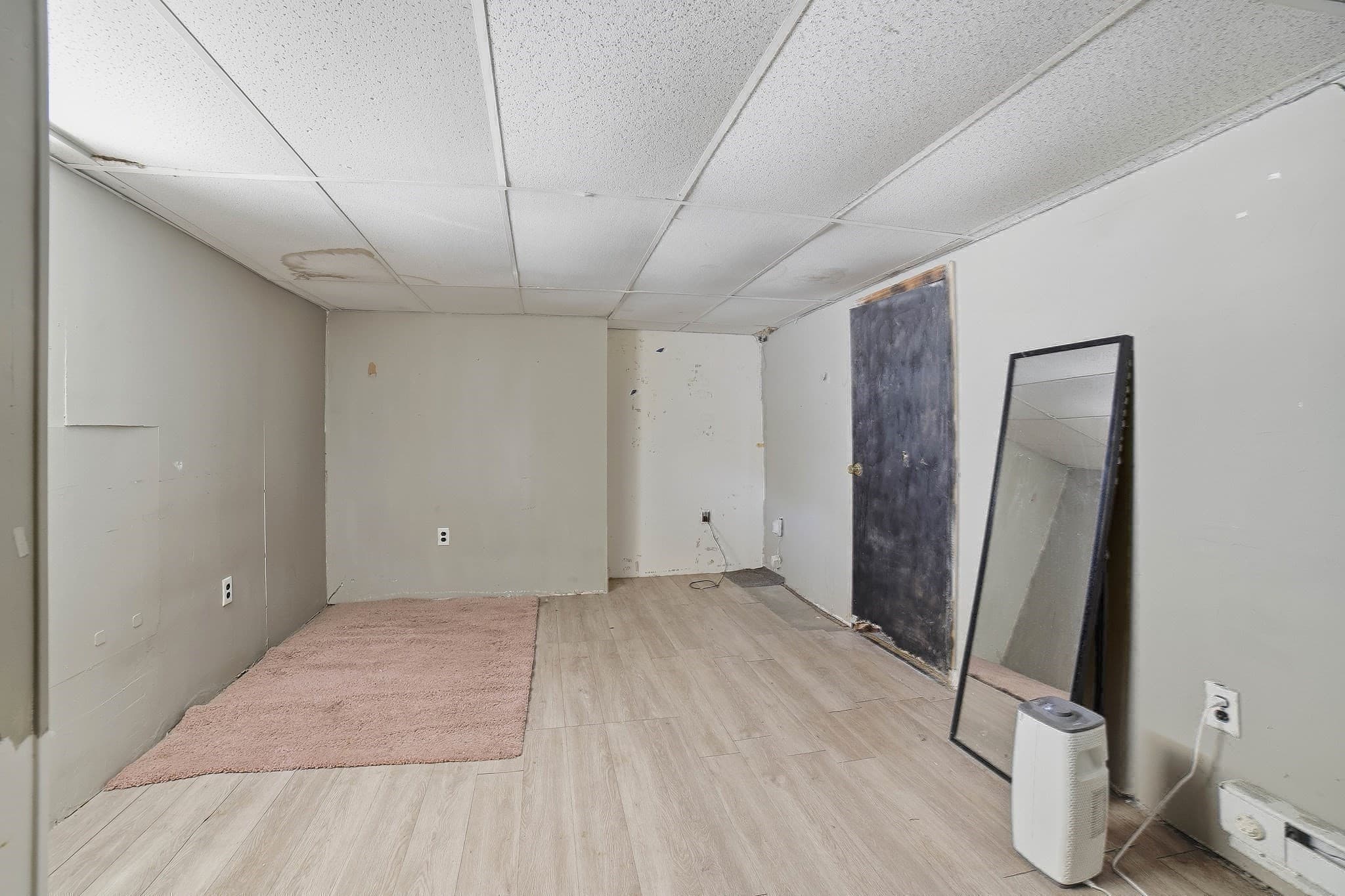 Single Family Residence at 36 Putnam Ave, Lowell MA 01851, Lowell, photo 26 of 35