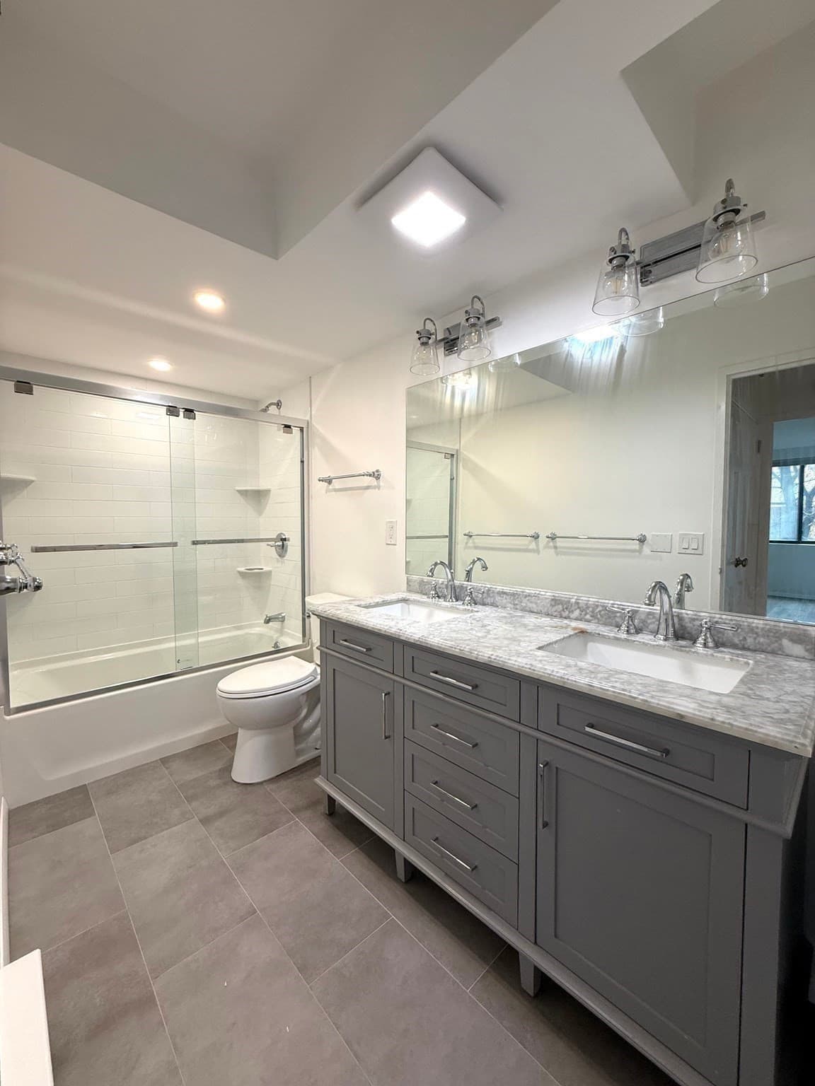 Condominium at 1731 Beacon St # 311, Brookline MA 02445, Brookline, photo 9 of 17