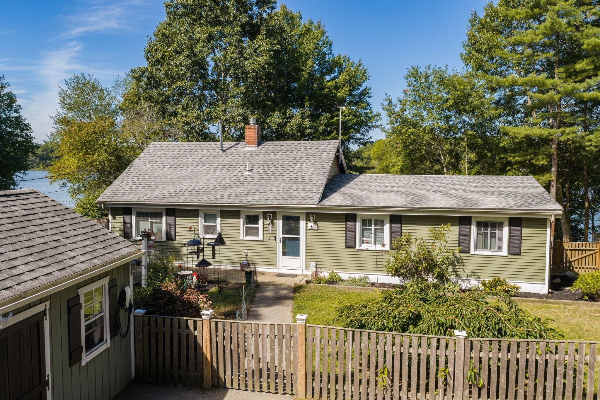43 Furnace Ln, Pembroke MA 02359