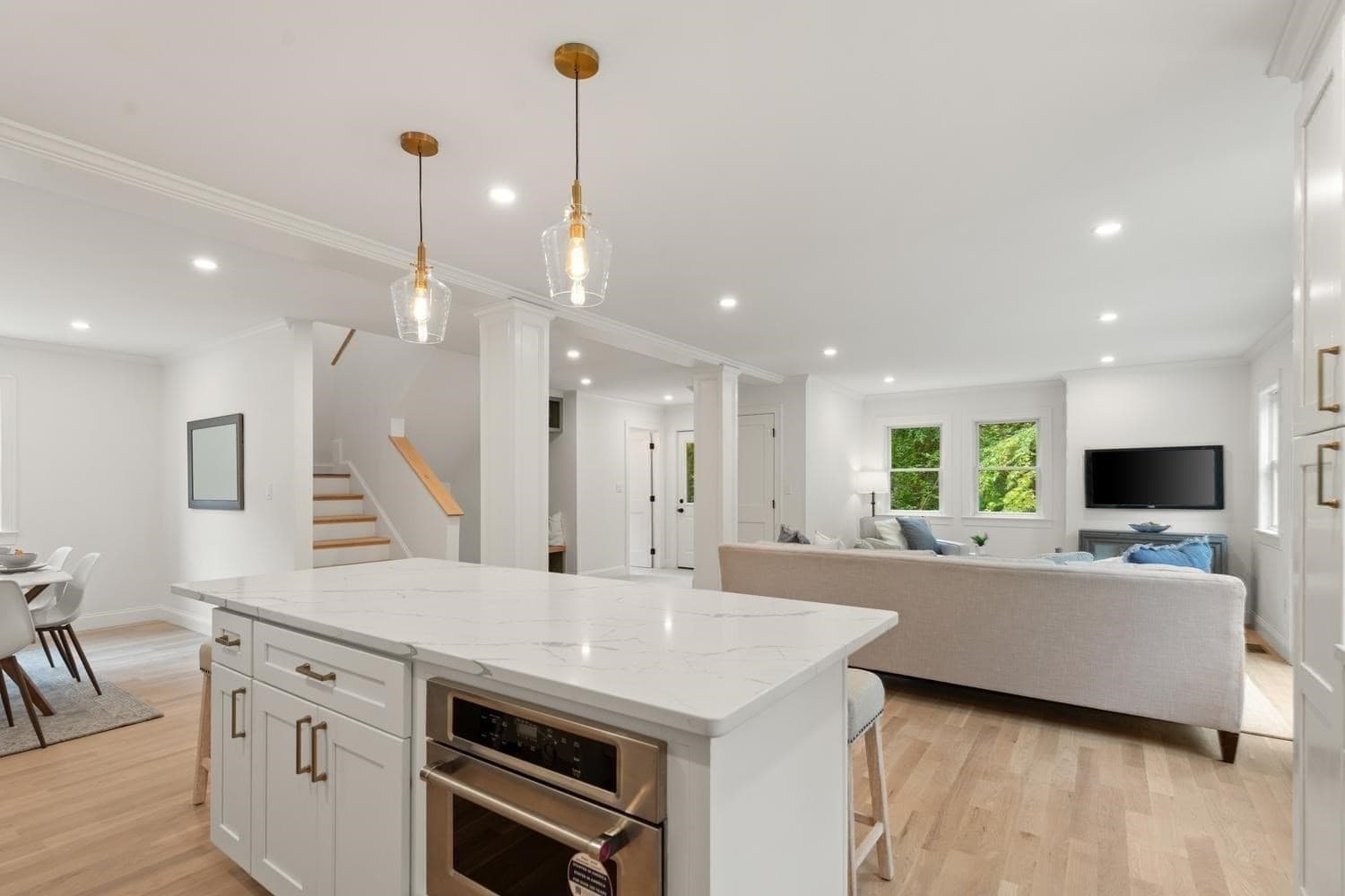 Condominium at 318 Essex Ave # A, Gloucester MA 01930, Gloucester, photo 4 of 40