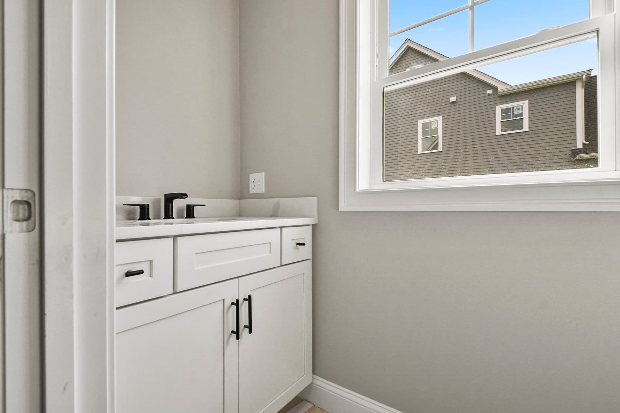 Single Family Residence at Lot 9 Charles Dr, Kingston MA 02364, Kingston, photo 7 of 31