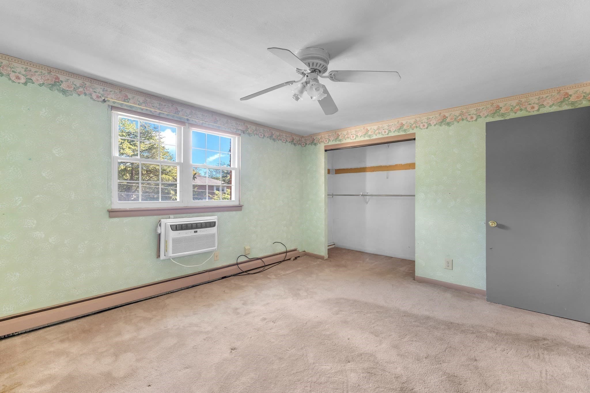 Condominium at 76 Jefferson St # 76, North Andover MA 01845, North Andover, photo 14 of 28