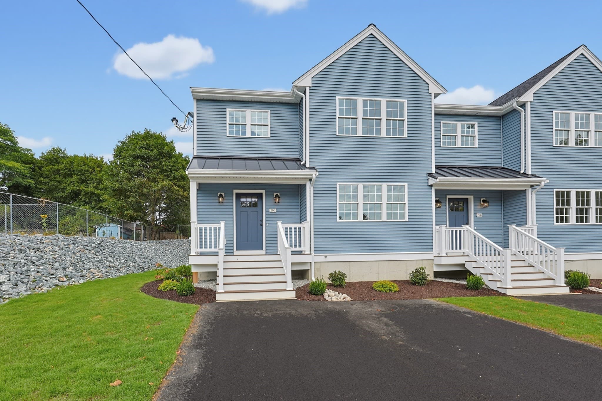 Condominium at 21 Dwinell Road # C, Taunton MA 02780, Taunton, photo 2 of 39