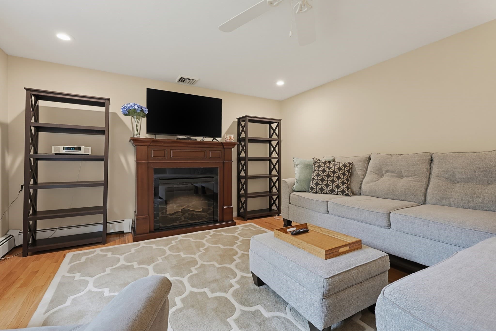 Single Family Residence at 80 Chestnut St., Wrentham MA 02093, Wrentham, photo 5 of 41