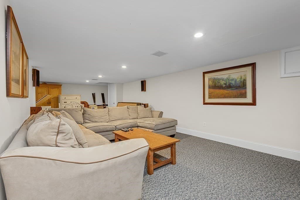 Single Family Residence at 4 Dorset Drive, Walpole MA 02032, Walpole, photo 32 of 36