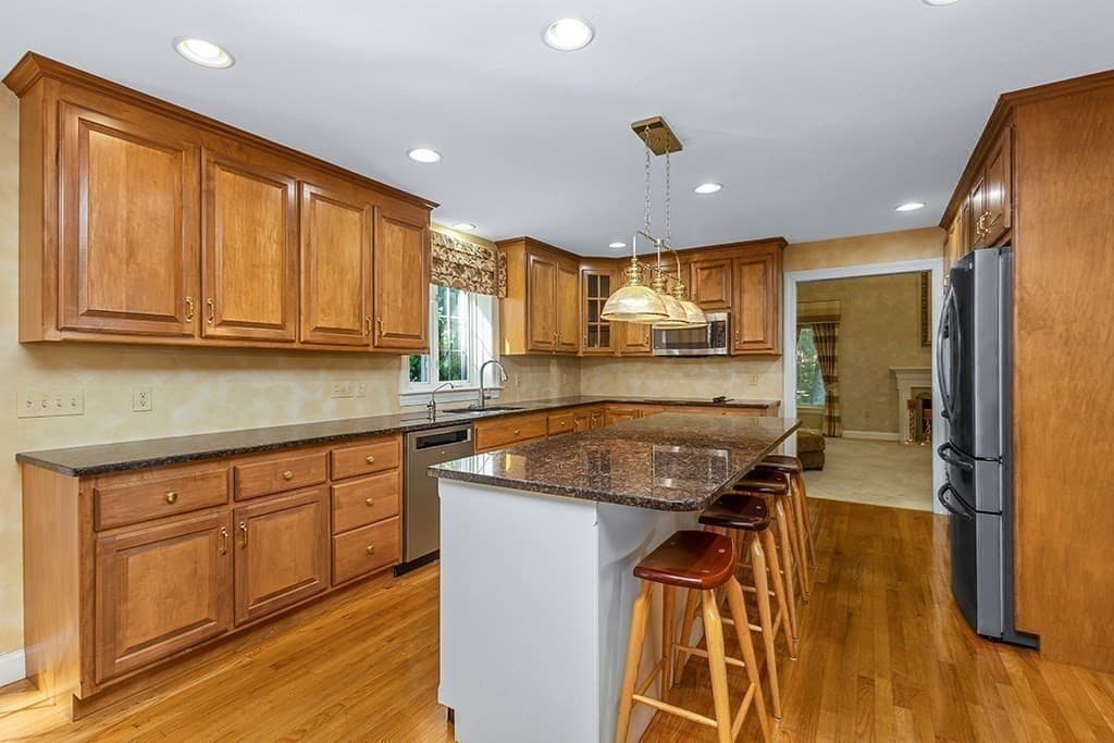 Single Family Residence at 4 Dorset Drive, Walpole MA 02032, Walpole, photo 8 of 36