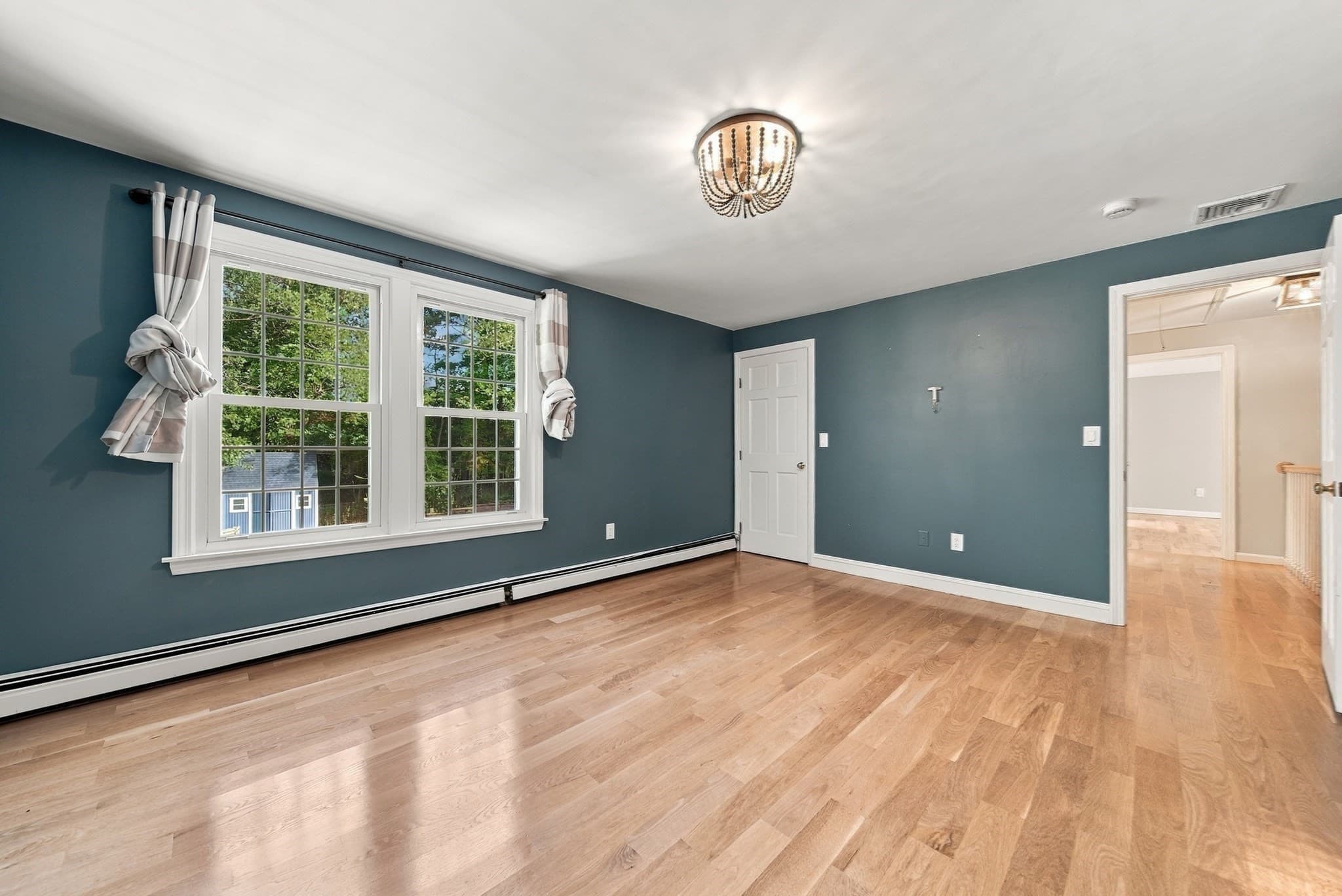 Single Family Residence at 197 Abbott Street, North Andover MA 01845, North Andover, photo 32 of 41