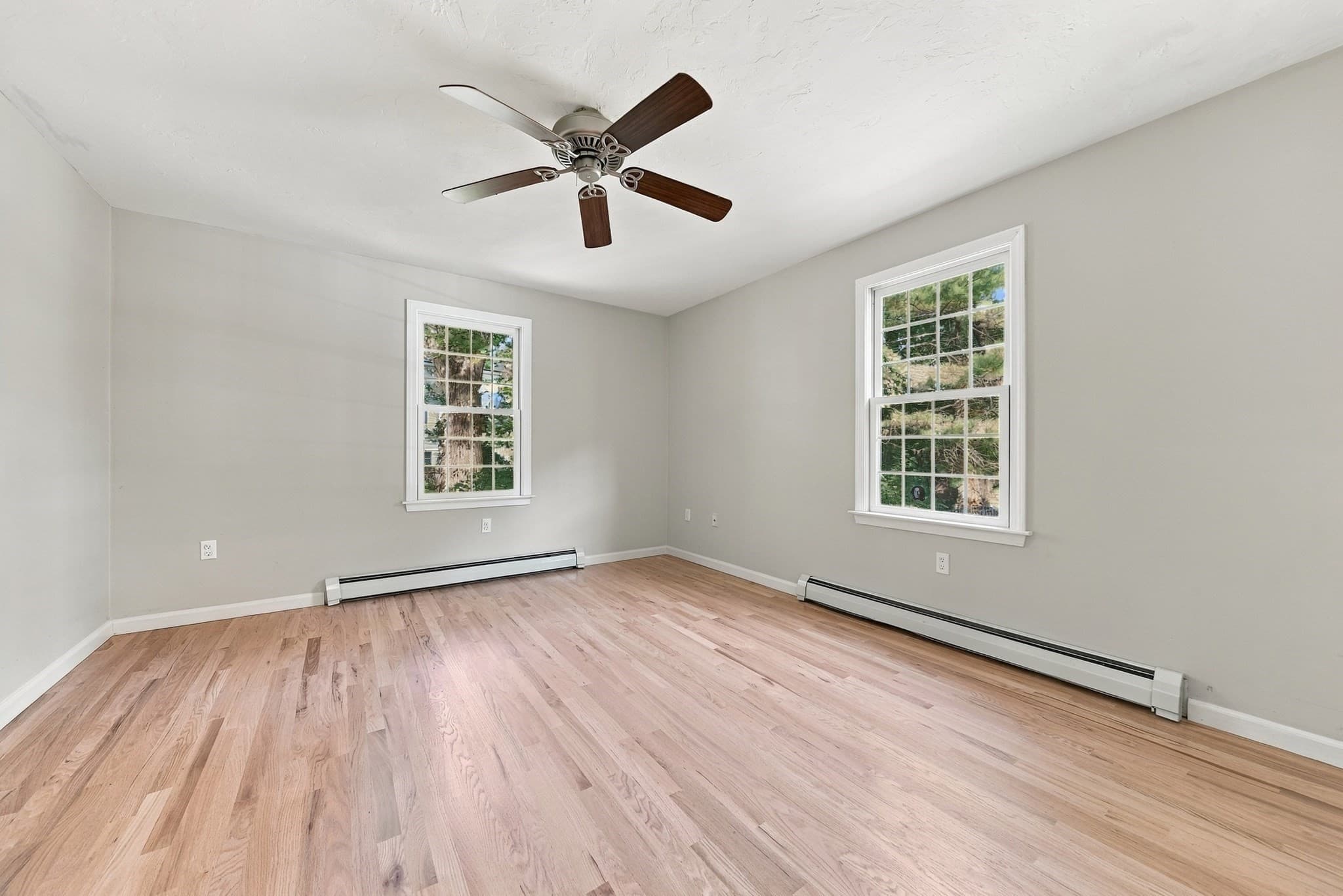 Single Family Residence at 197 Abbott Street, North Andover MA 01845, North Andover, photo 18 of 41