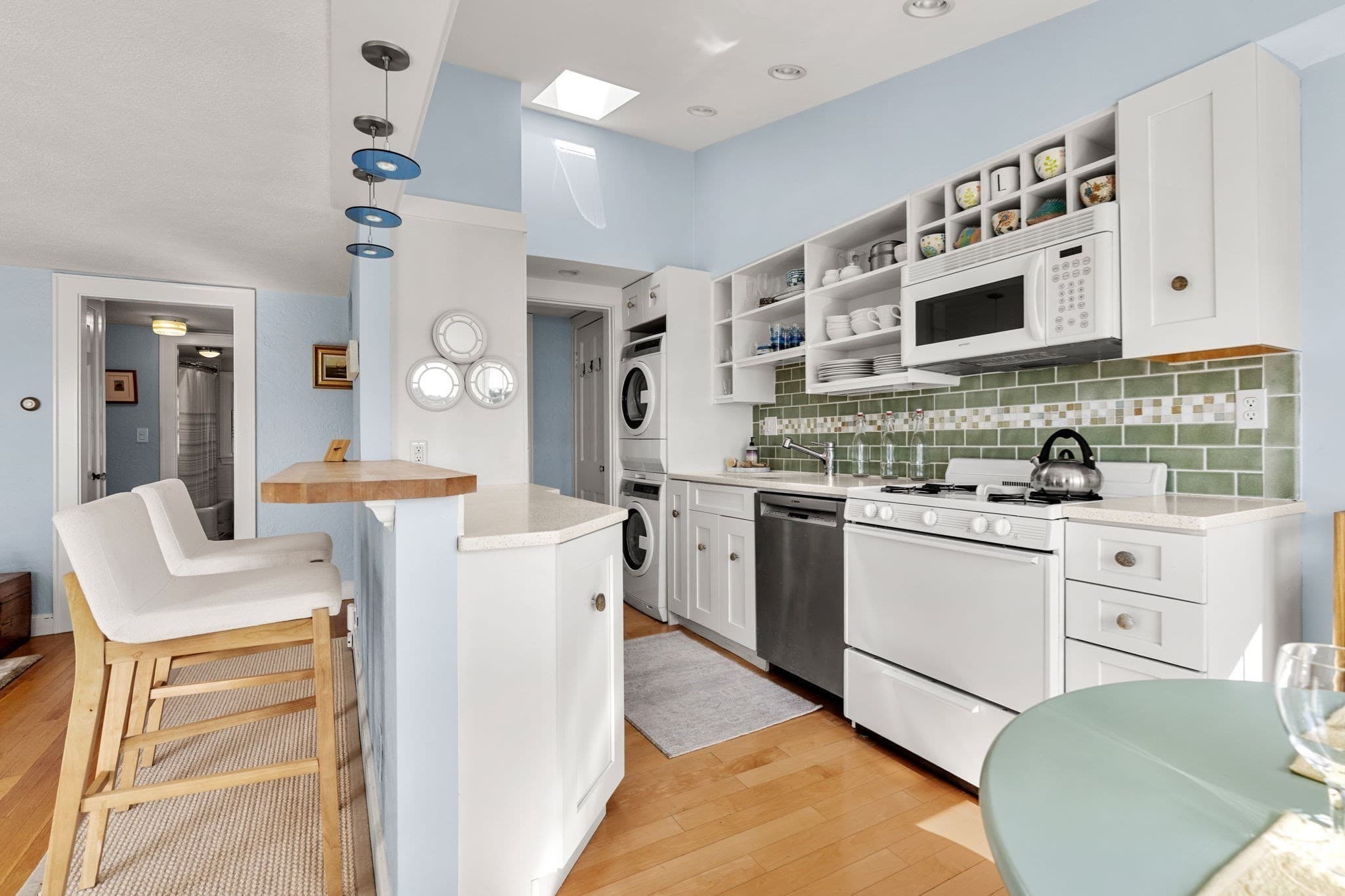 Condominium at 3 Cliff Street # C, Marblehead MA 01945, Marblehead, photo 13 of 38