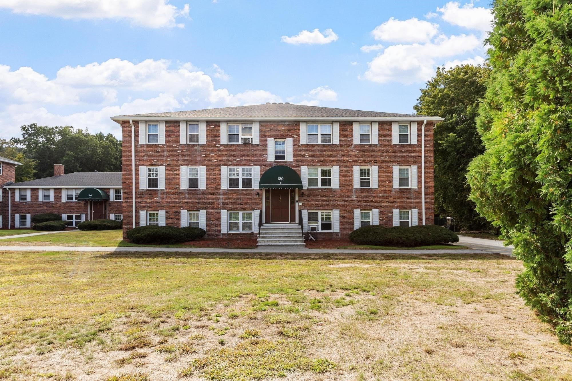 Condominium at 180 Tyngsboro Road # 9C, Chelmsford MA 01863, Chelmsford, photo 15 of 19