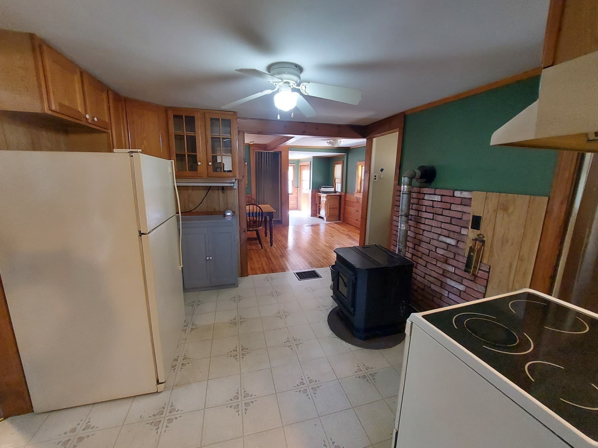 Single Family Residence at 226 Pine St, Leicester MA 01524, Leicester, photo 16 of 25