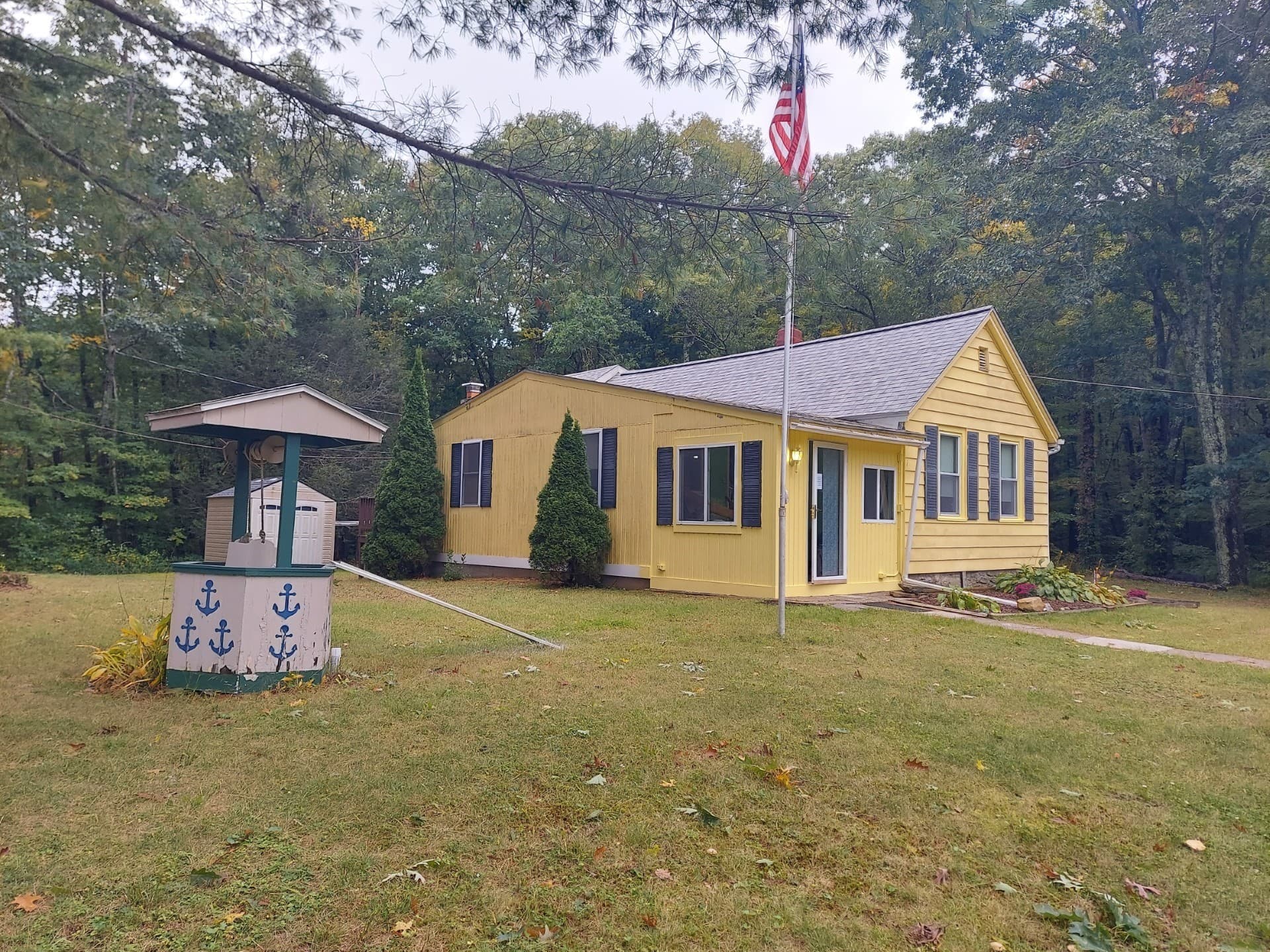 Single Family Residence at 226 Pine St, Leicester MA 01524, Leicester, photo 3 of 25
