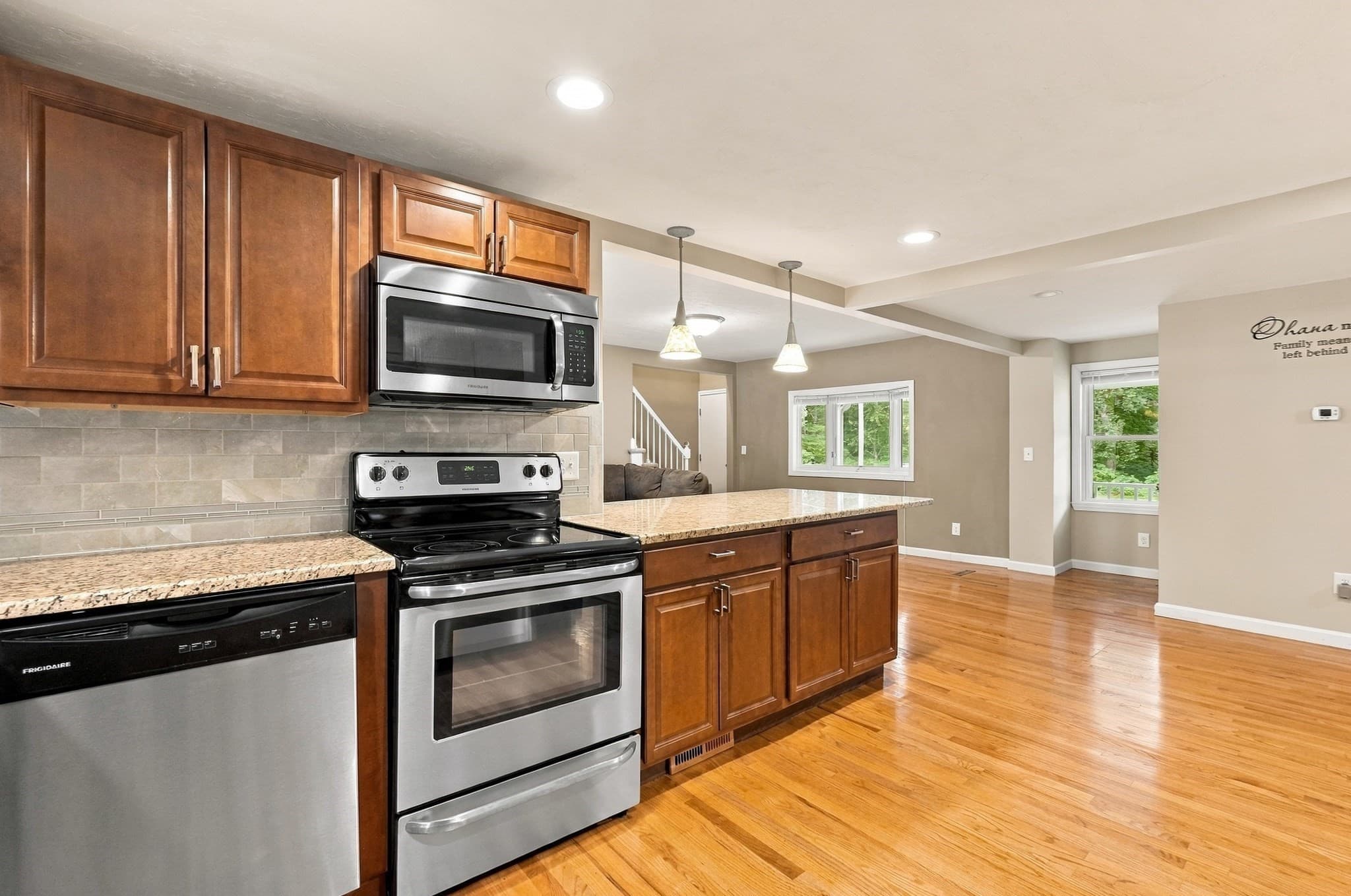 Single Family Residence at 181 Dwelley St, Pembroke MA 02359, Pembroke, photo 13 of 42