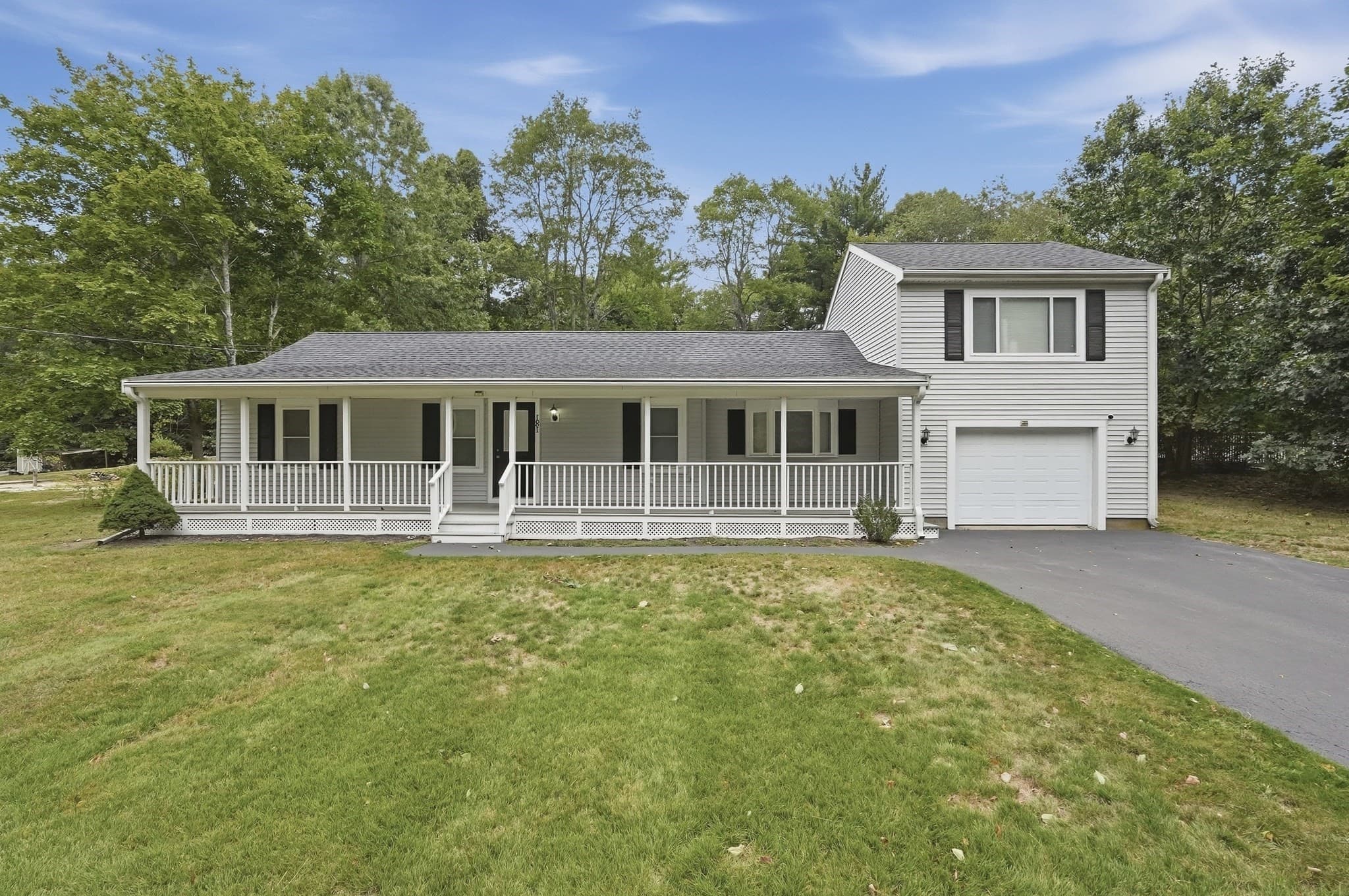 181 Dwelley St, Pembroke MA 02359