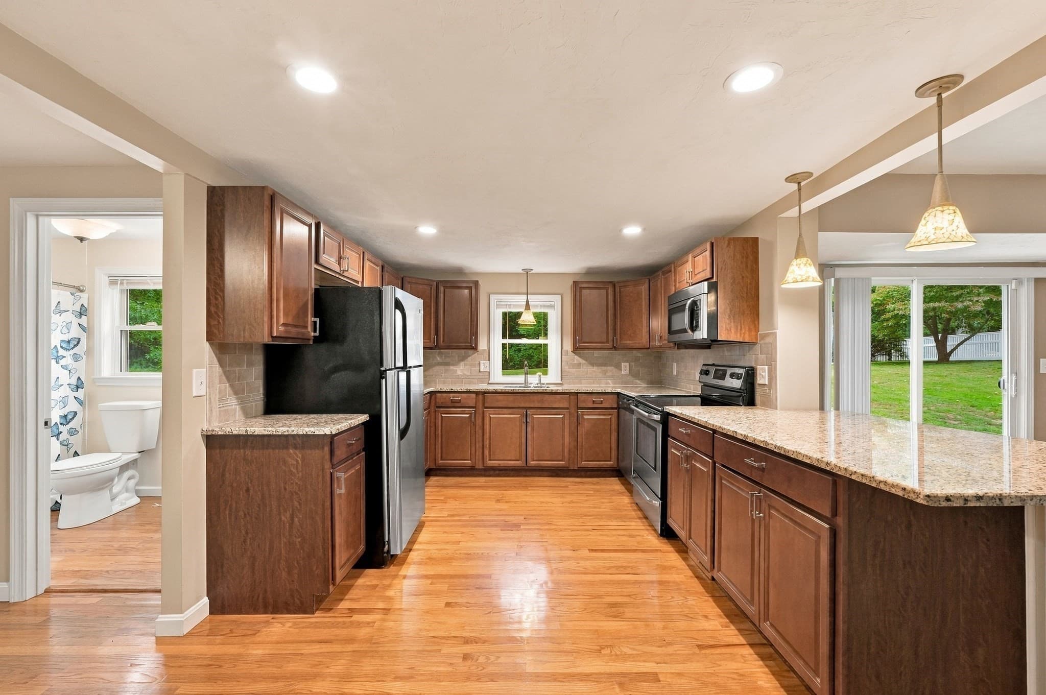 Single Family Residence at 181 Dwelley St, Pembroke MA 02359, Pembroke, photo 11 of 42