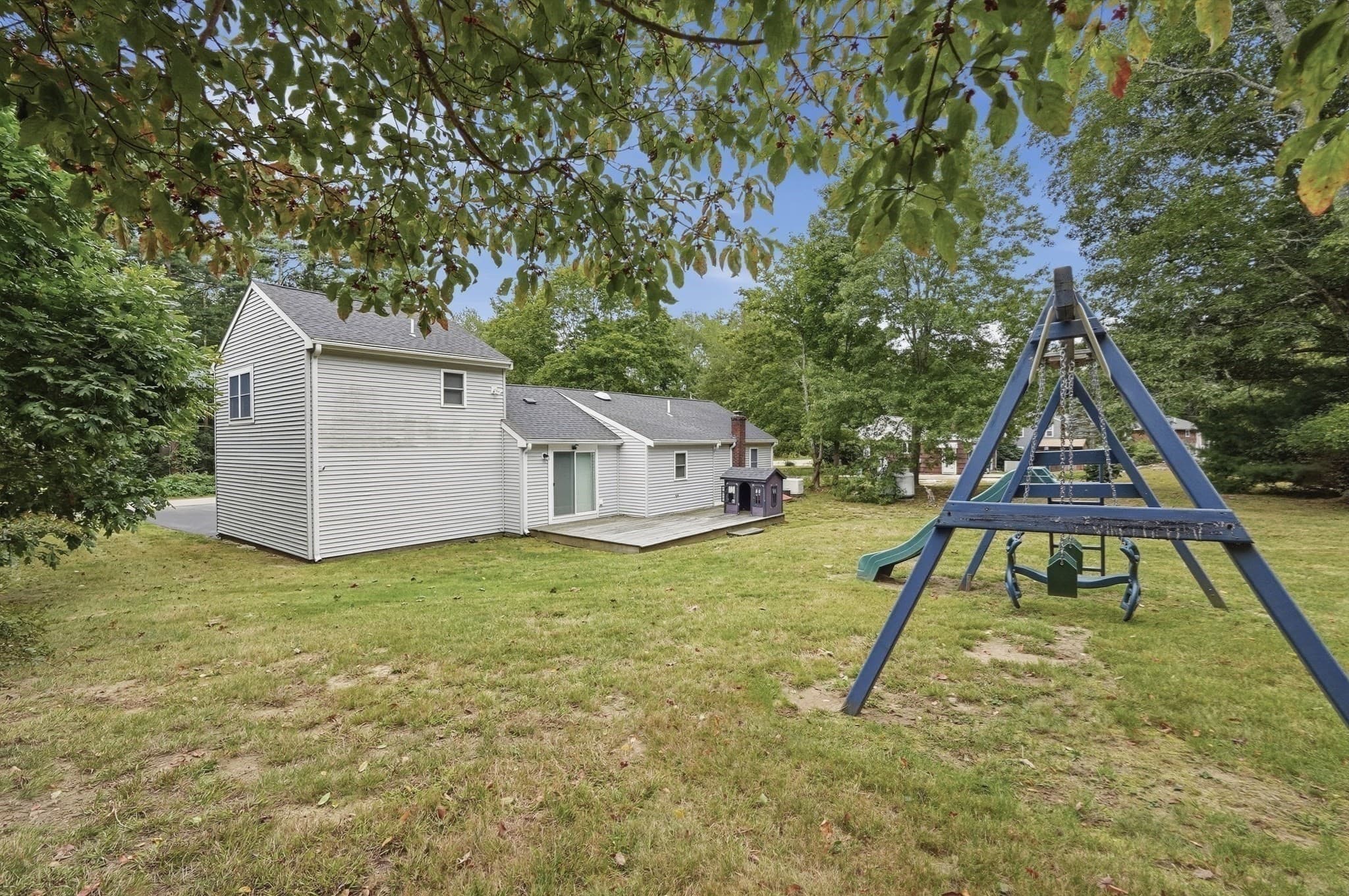 Single Family Residence at 181 Dwelley St, Pembroke MA 02359, Pembroke, photo 8 of 42