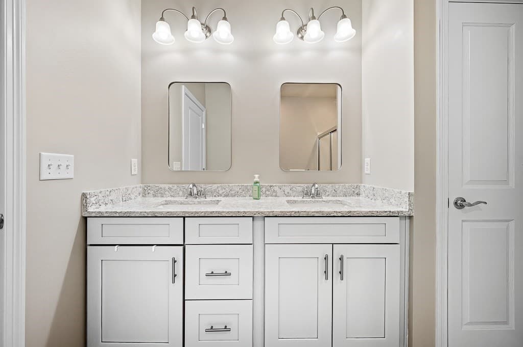Condominium at 3 Peters Farm Way # 107, Westborough MA 01581, Westborough, photo 23 of 42