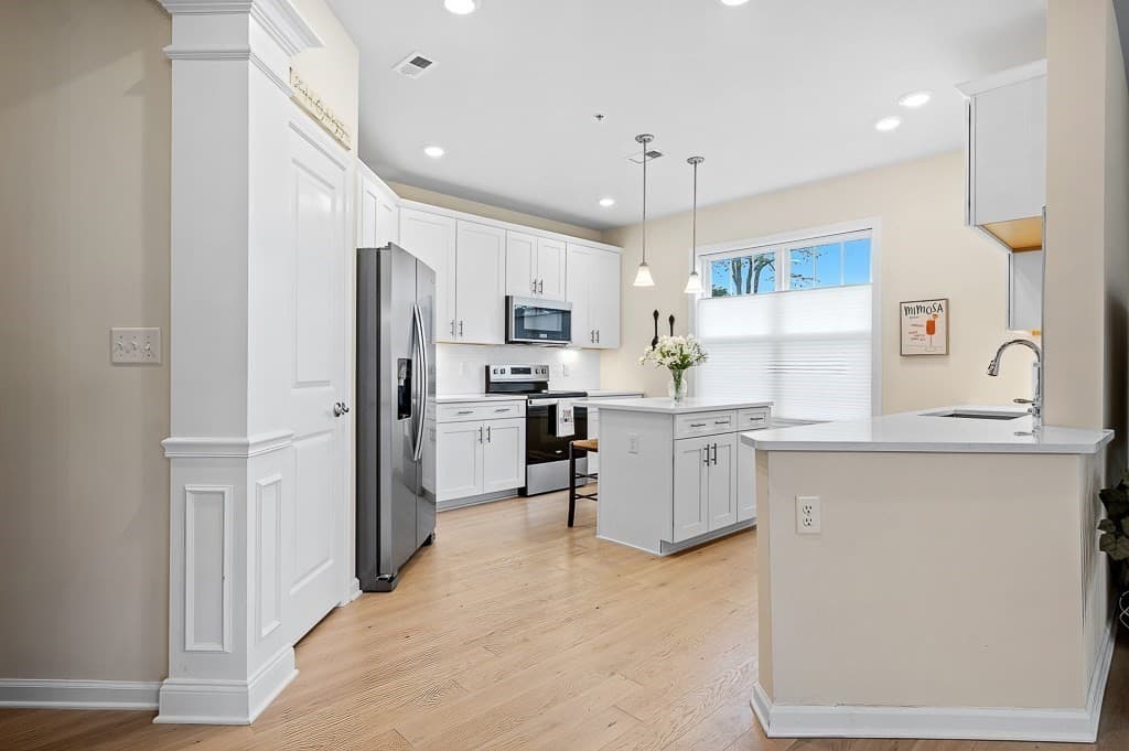 Condominium at 3 Peters Farm Way # 107, Westborough MA 01581, Westborough, photo 8 of 42