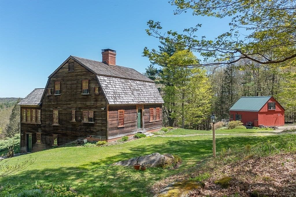130 Prentice Rd, Worthington MA 01098