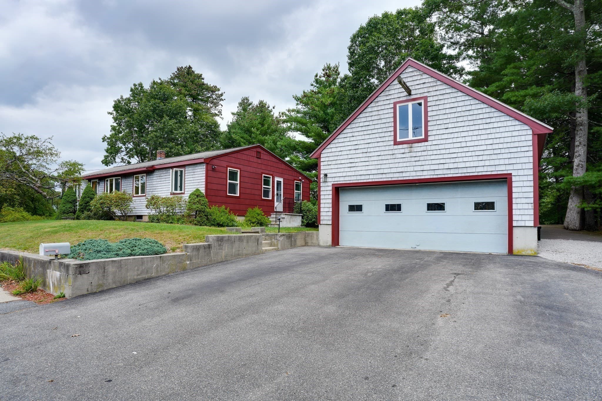 Single Family Residence at 3 Old Colony Rd, Burlington MA 01803, Burlington, photo 5 of 25