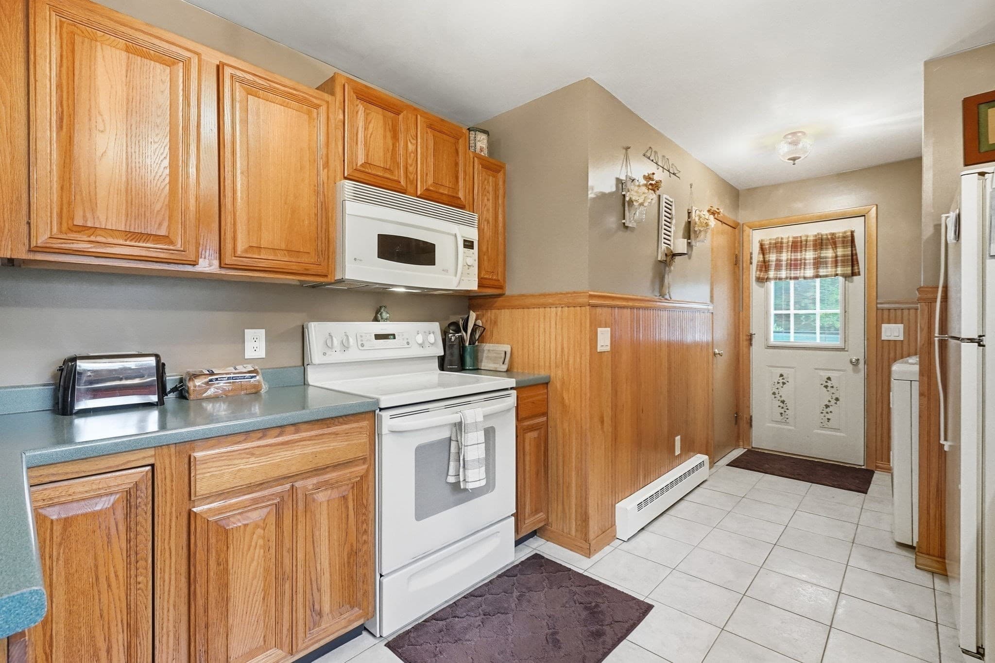 Single Family Residence at 7 Thompson Street, Palmer MA 01069, Palmer, photo 17 of 42