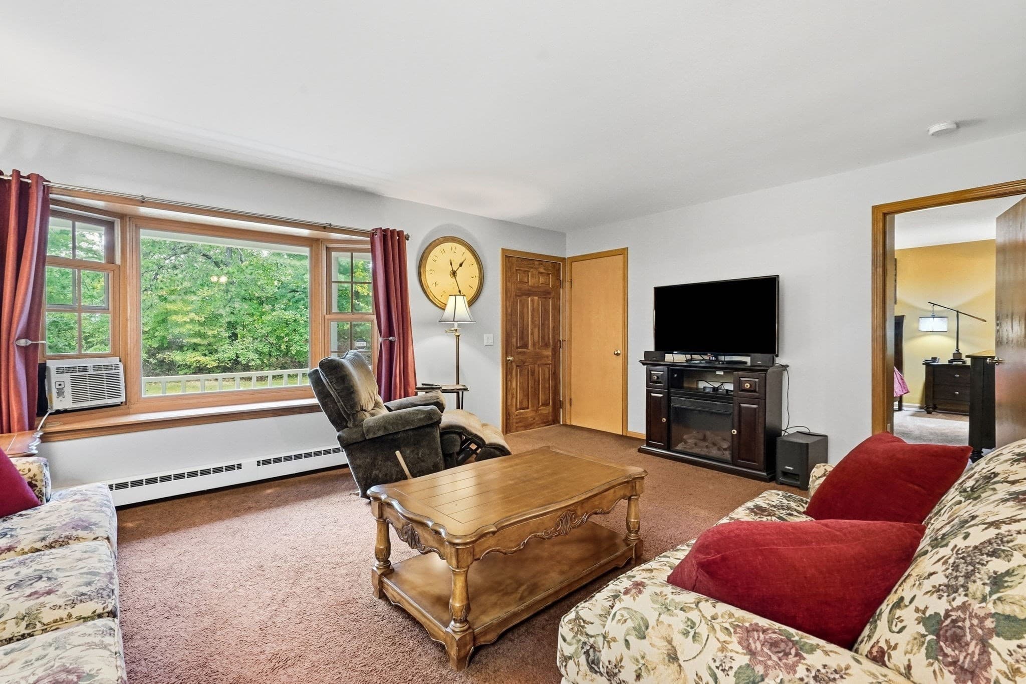 Single Family Residence at 7 Thompson Street, Palmer MA 01069, Palmer, photo 8 of 42