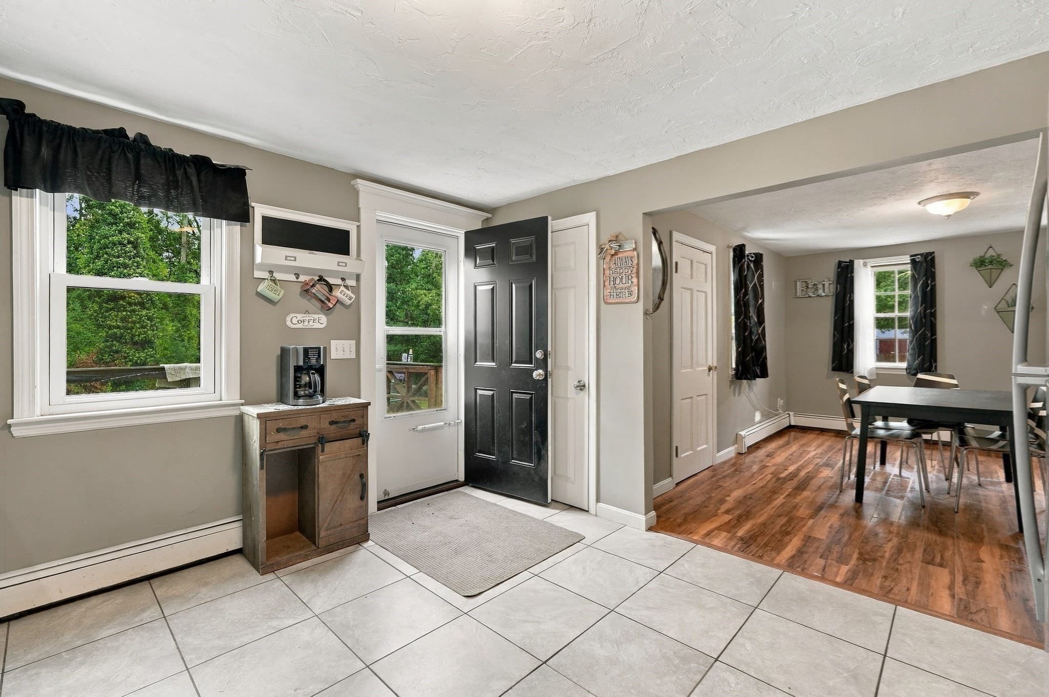 Single Family Residence at 19 Louise Ln, Falmouth MA 02540, Falmouth, photo 5 of 42
