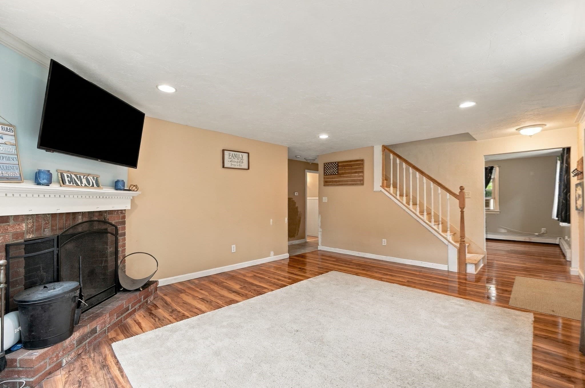 Single Family Residence at 19 Louise Ln, Falmouth MA 02540, Falmouth, photo 14 of 42