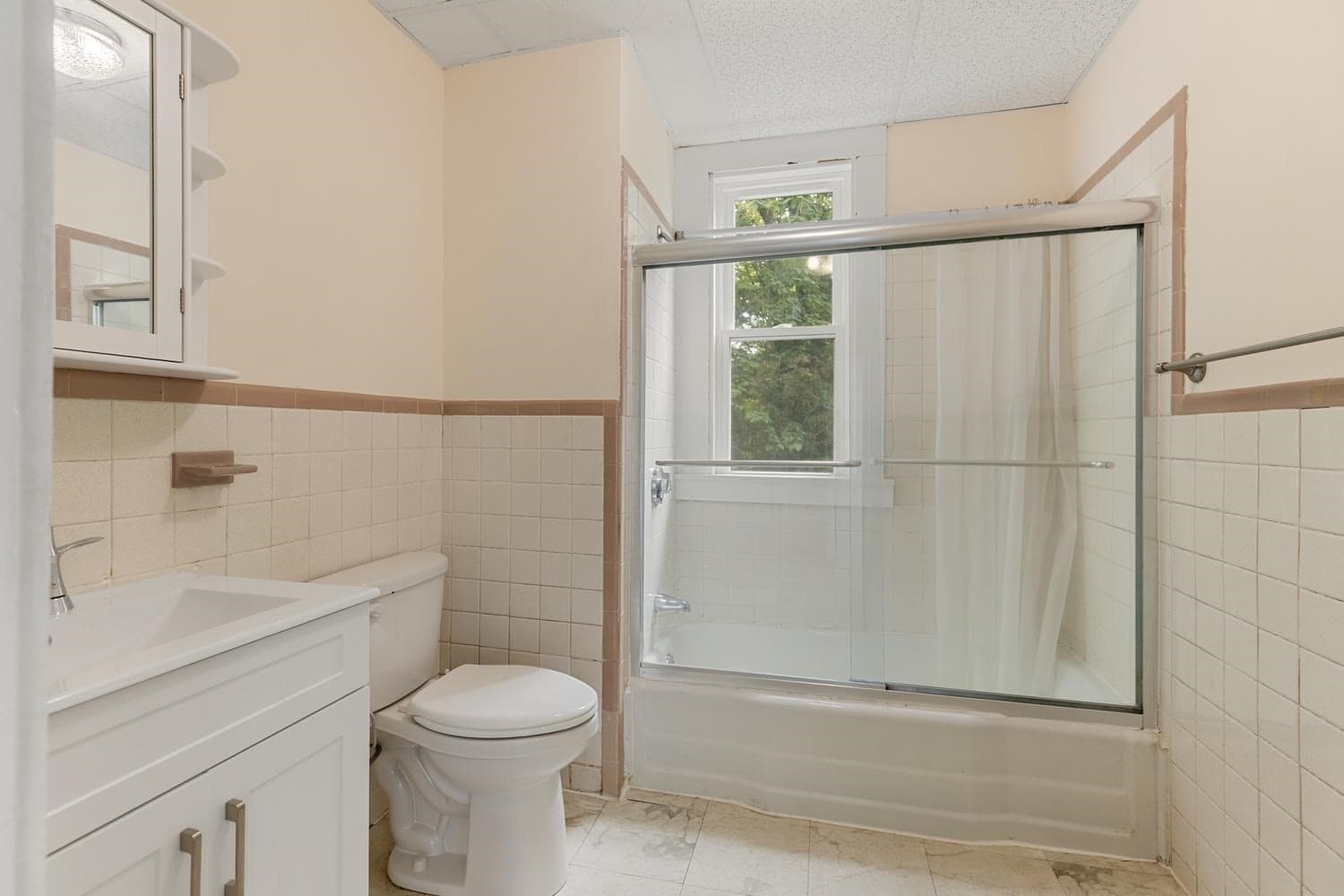 3 Family at 286 Albion St, Wakefield MA 01880, Wakefield, photo 26 of 42