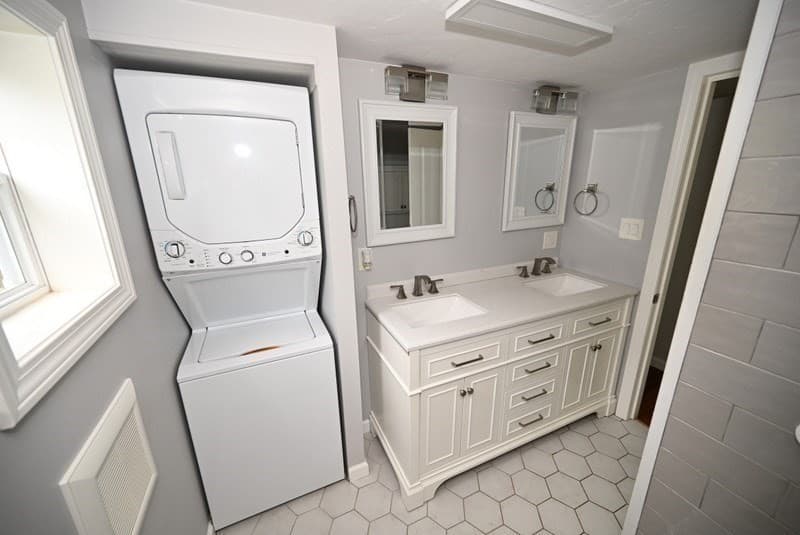 Mobile Home at 5 Siesta Dr., Wareham MA 02576, Wareham, photo 12 of 18