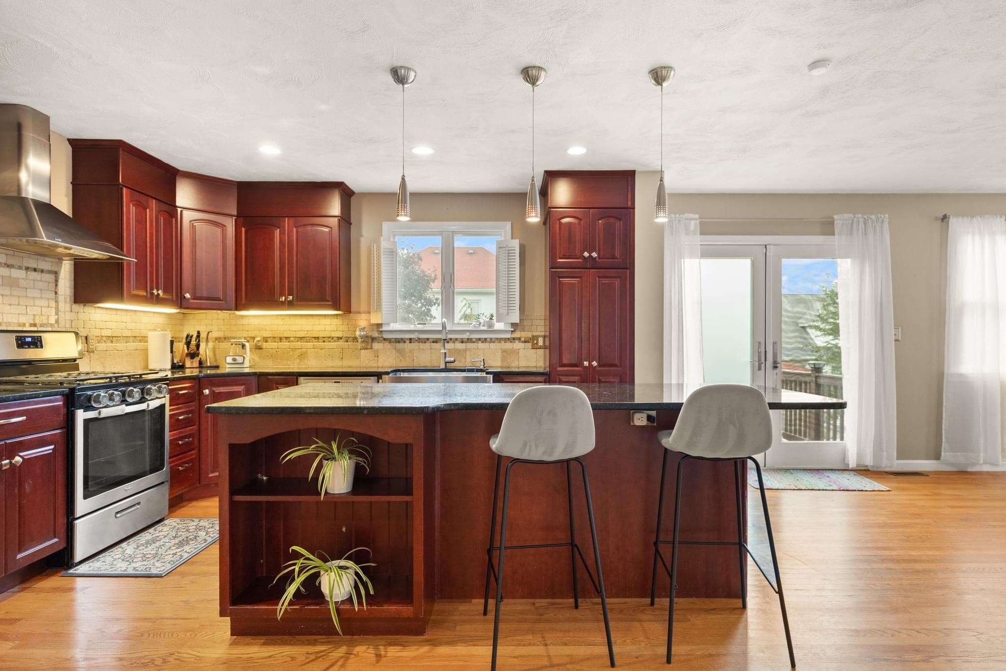 Single Family Residence at 16 Saint James Ave, Norwood MA 02062, Norwood, photo 12 of 39