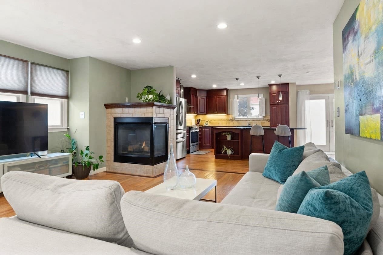 Single Family Residence at 16 Saint James Ave, Norwood MA 02062, Norwood, photo 5 of 39