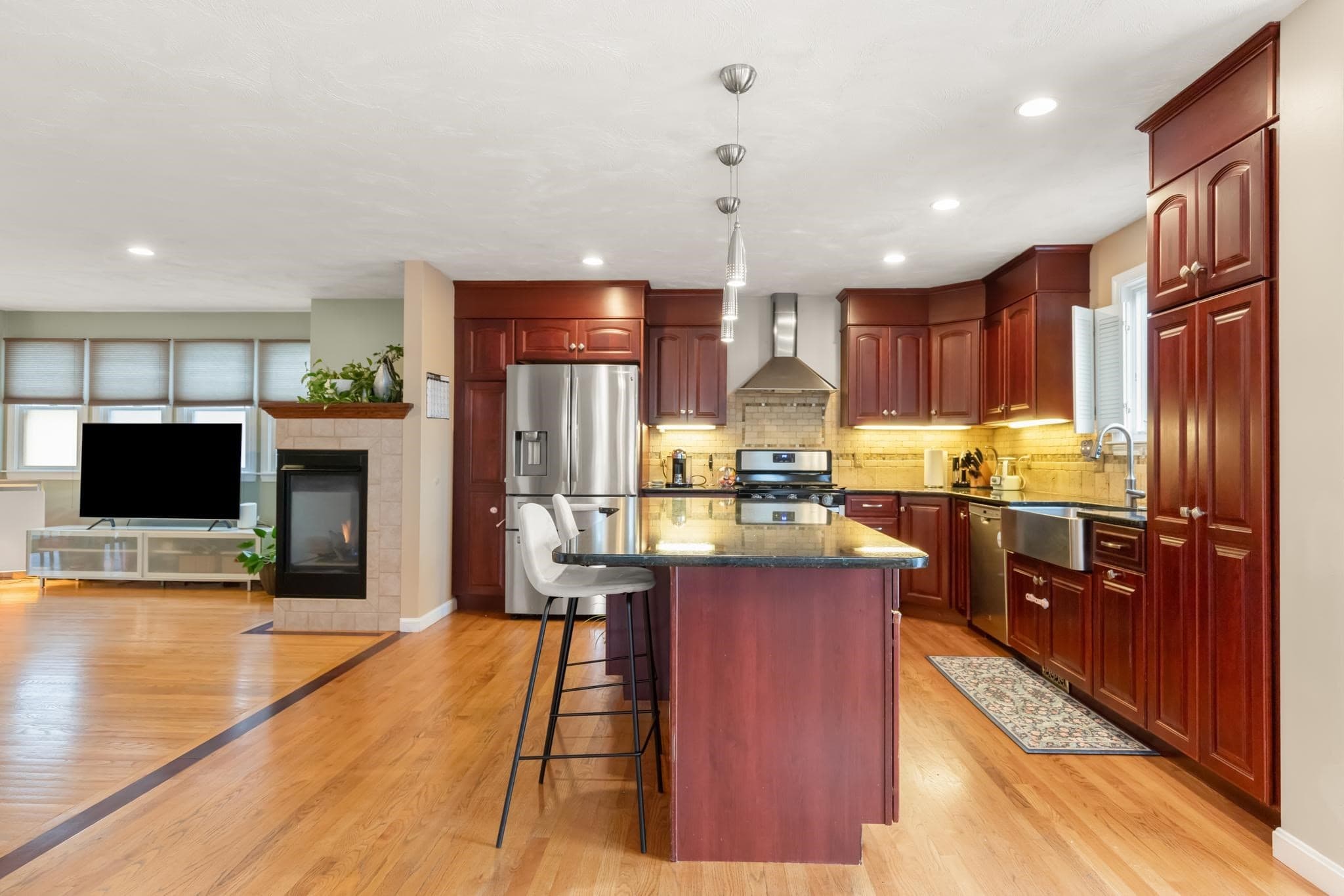 Single Family Residence at 16 Saint James Ave, Norwood MA 02062, Norwood, photo 14 of 39