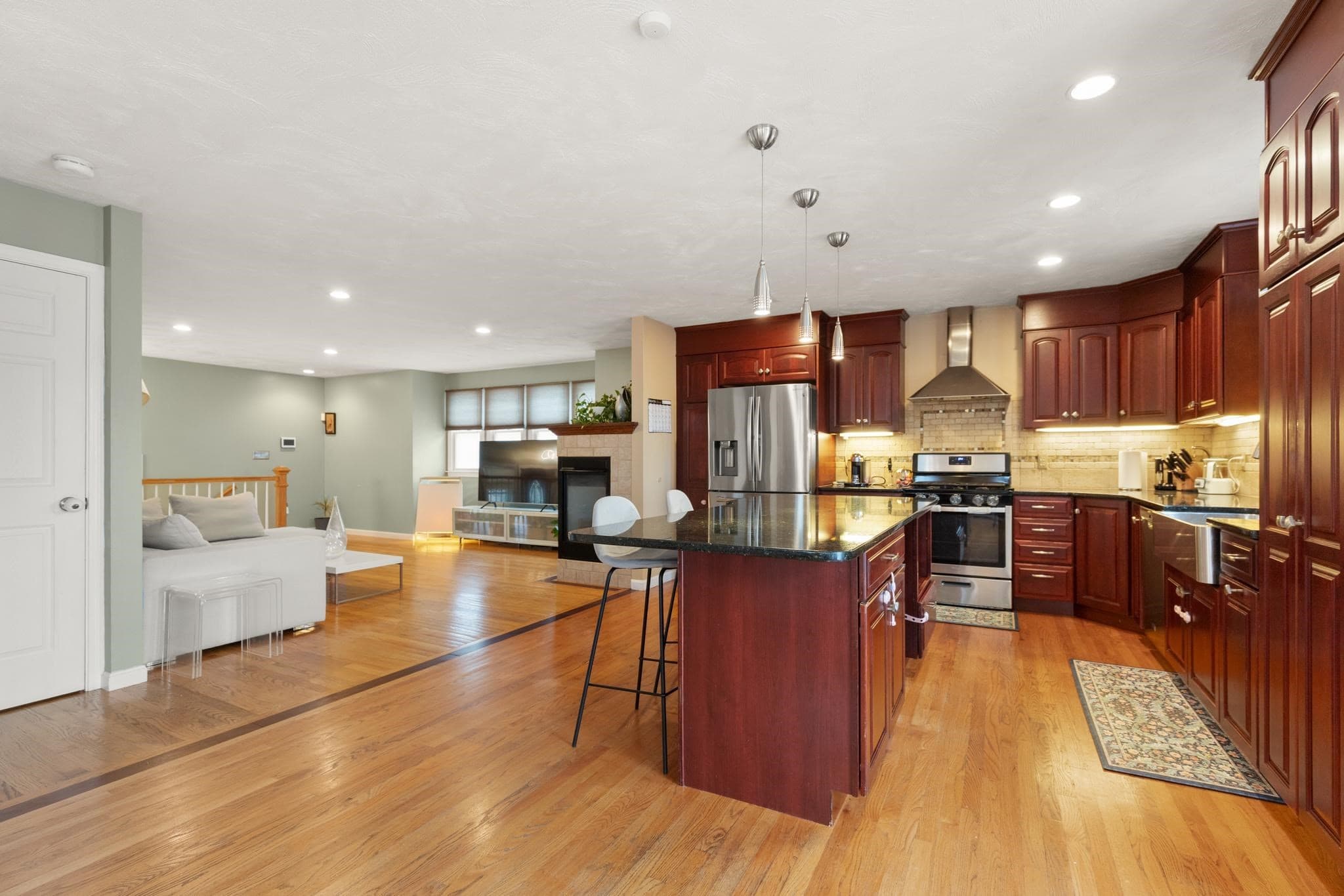 Single Family Residence at 16 Saint James Ave, Norwood MA 02062, Norwood, photo 15 of 39