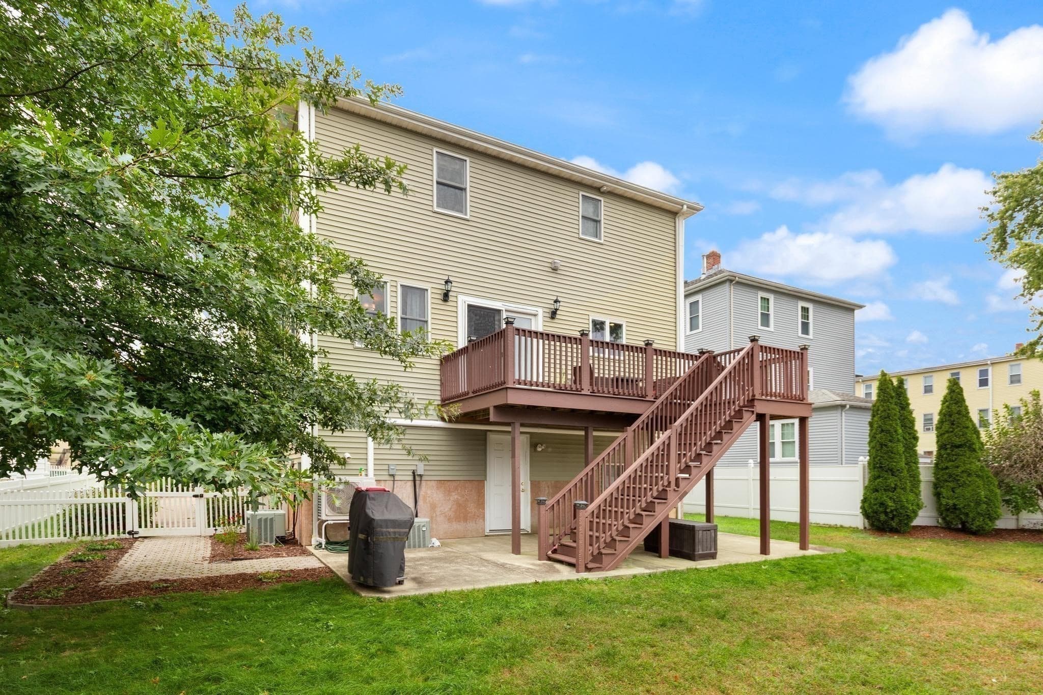 Single Family Residence at 16 Saint James Ave, Norwood MA 02062, Norwood, photo 35 of 39