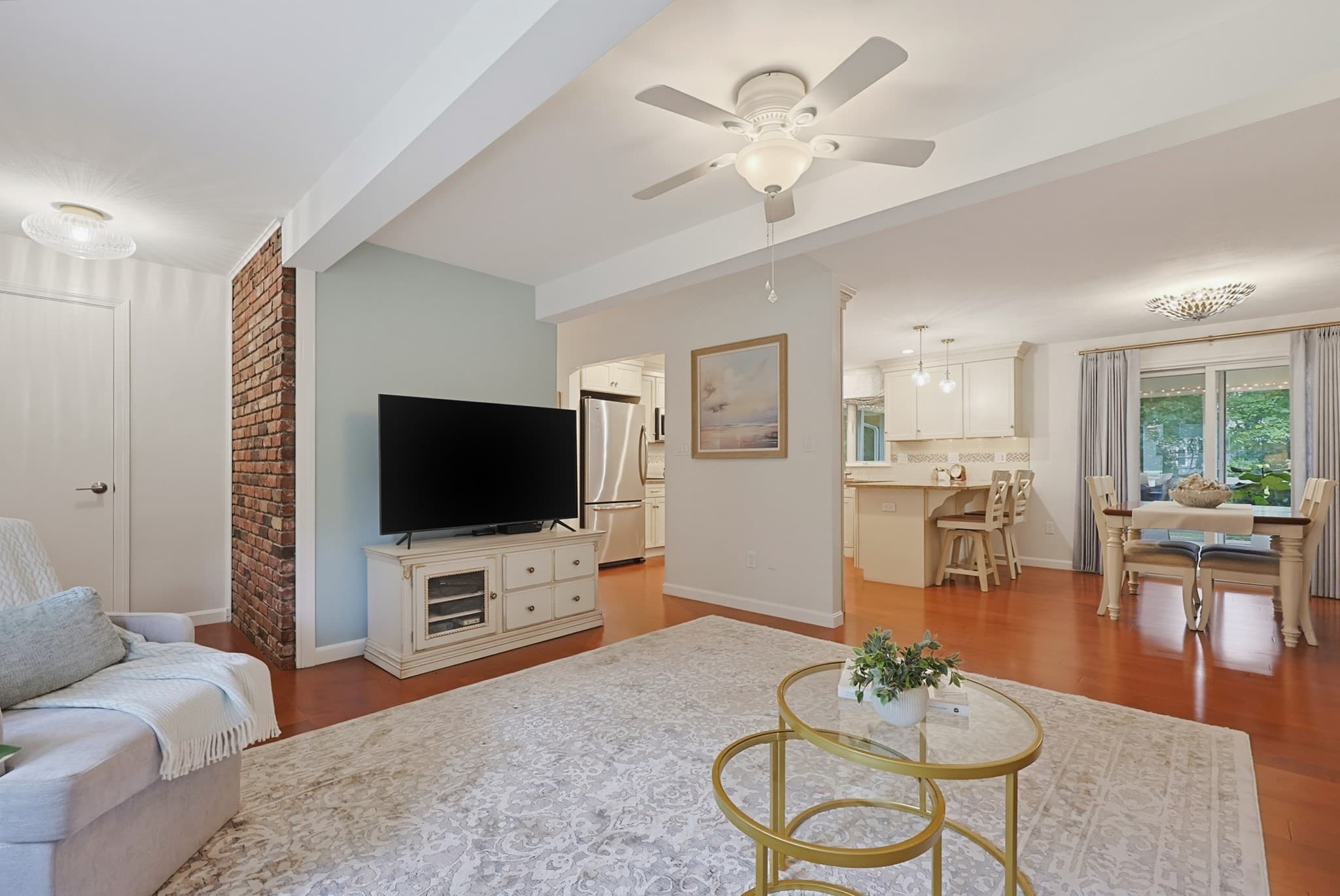 Single Family Residence at 45 Surrey Dr, Mansfield MA 02048, Mansfield, photo 10 of 39