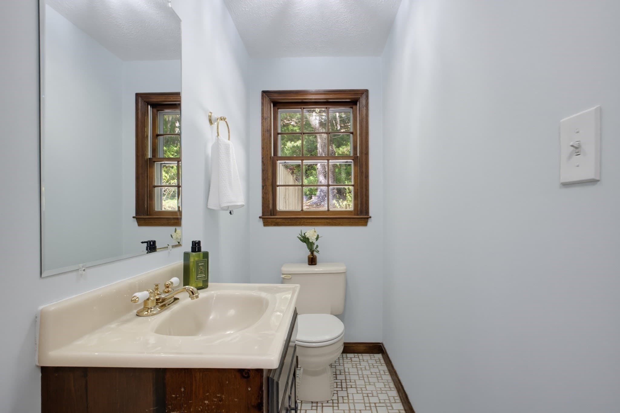 Condominium at 49 Gill St # 1, Walpole MA 02081, Walpole, photo 12 of 25