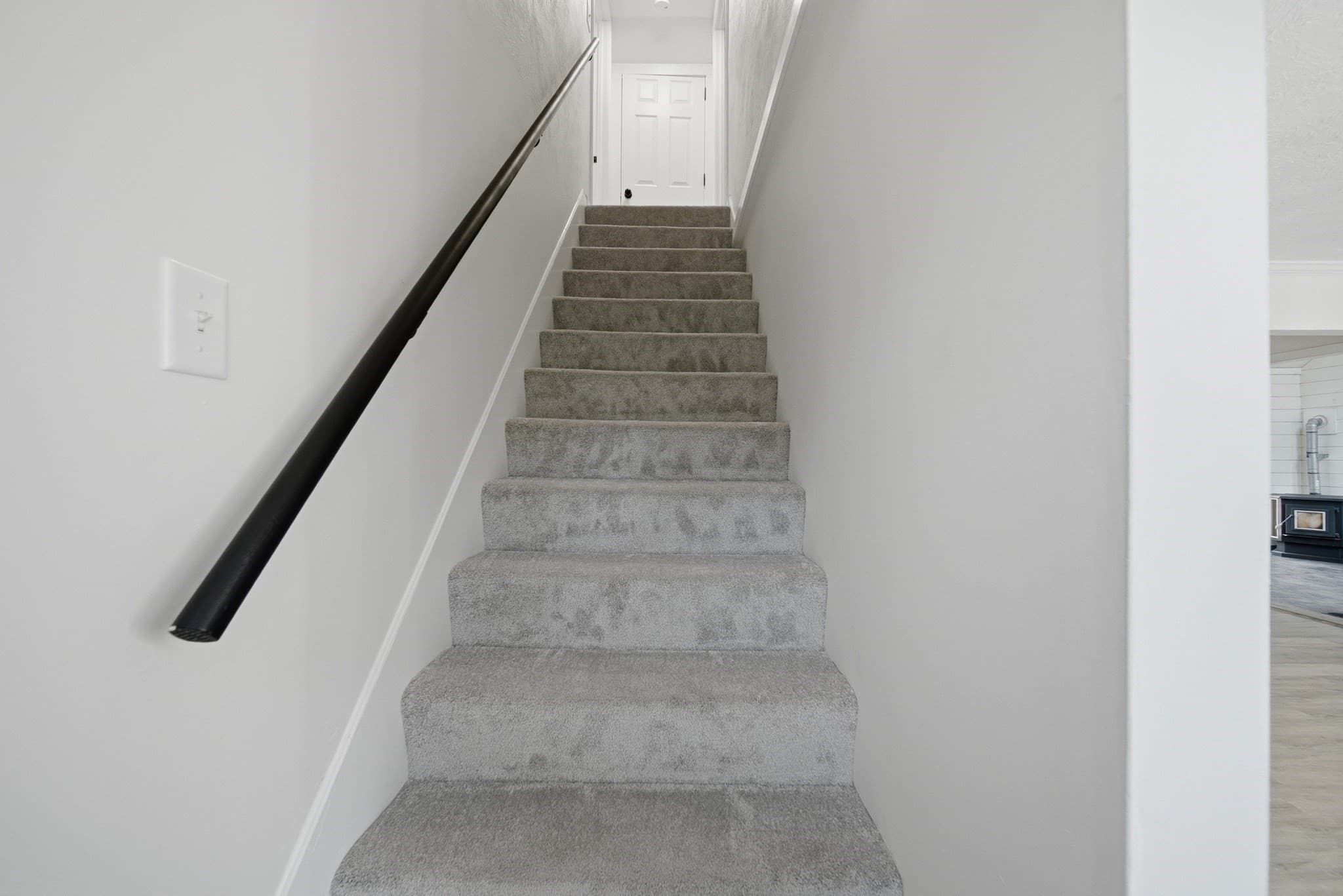 Single Family Residence at 6 Sterling St, Leicester MA 01524, Leicester, photo 25 of 41