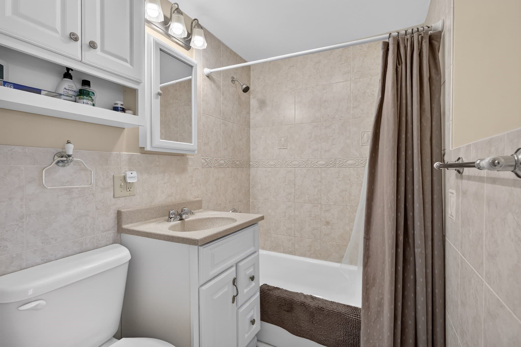 Condominium at 214 Malden St. # 1, Revere MA 02151, Revere, photo 13 of 38