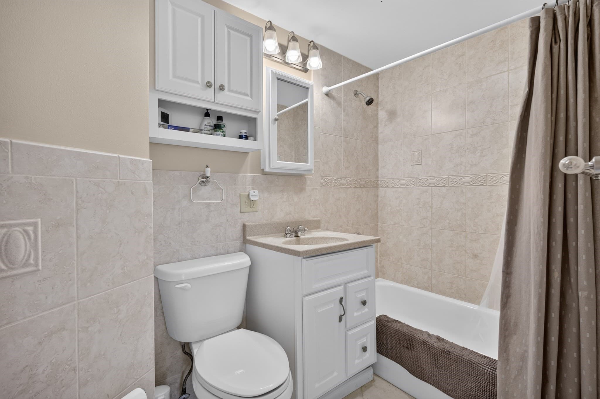 Condominium at 214 Malden St. # 1, Revere MA 02151, Revere, photo 12 of 38