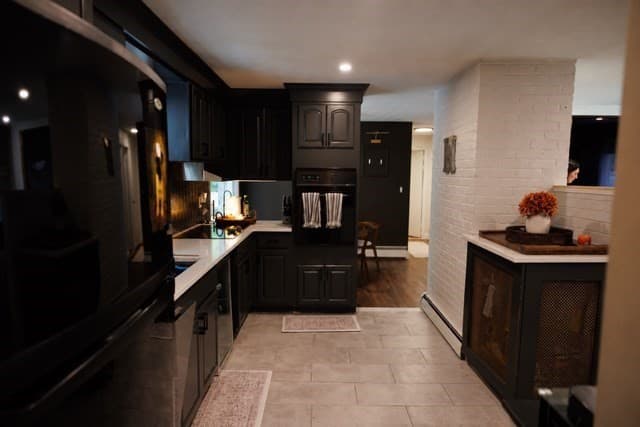 Single Family Residence at 11 Price Rd, Peabody MA 01960, Peabody, photo 4 of 23