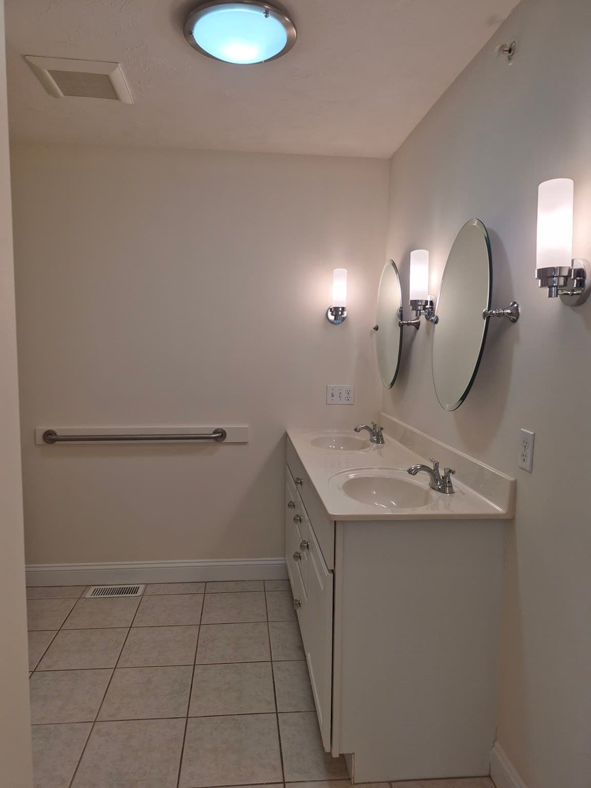Condominium at 3 Jacklyn Dr # 2, Lunenburg MA 01462, Lunenburg, photo 20 of 39