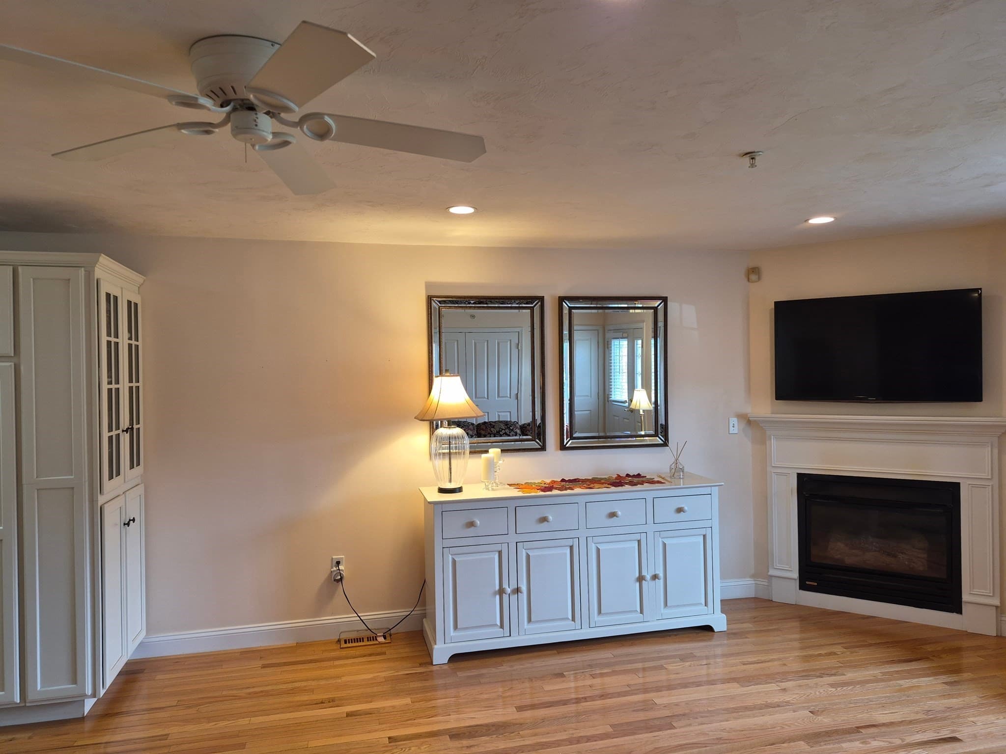 Condominium at 3 Jacklyn Dr # 2, Lunenburg MA 01462, Lunenburg, photo 4 of 39