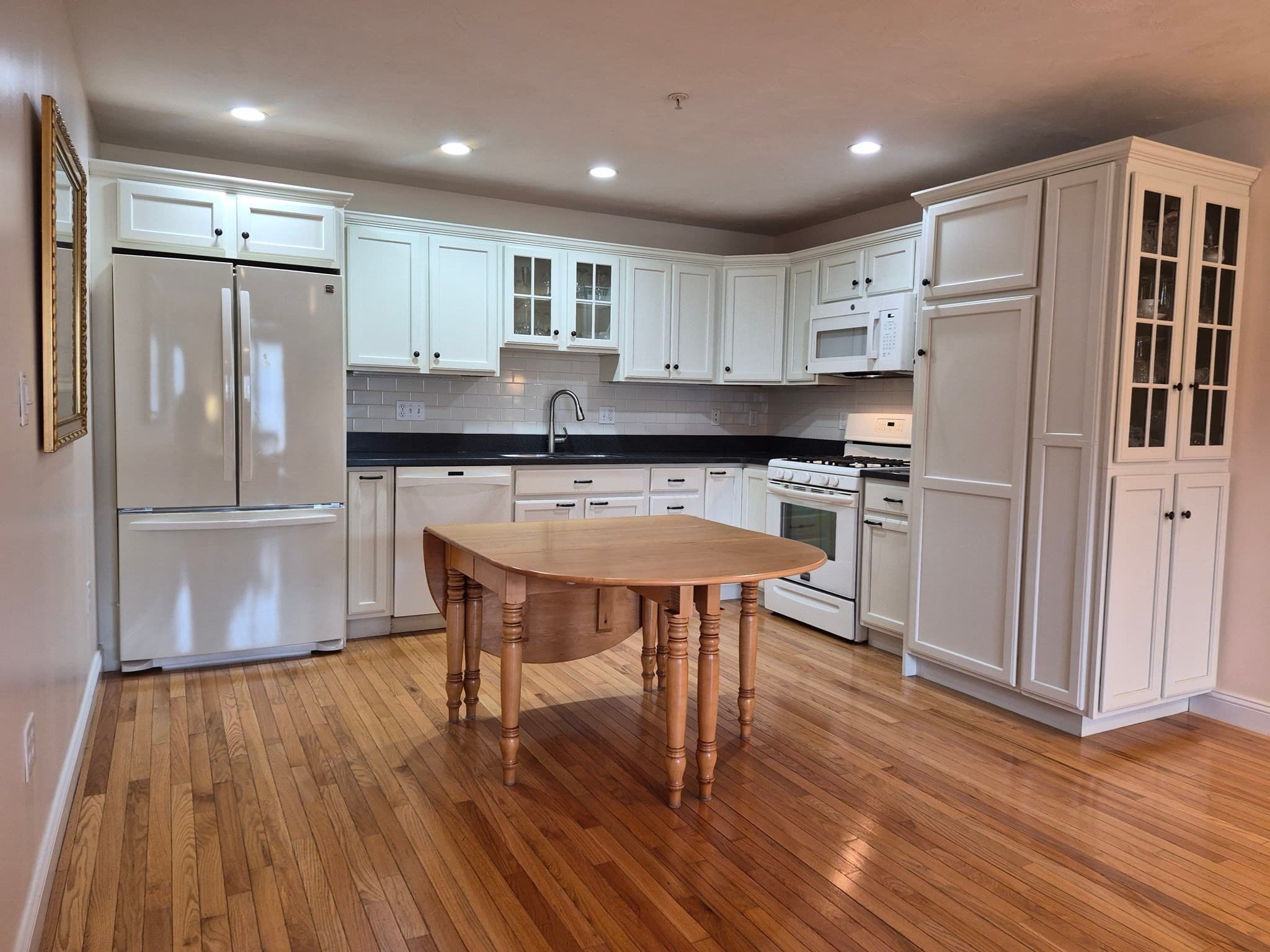 Condominium at 3 Jacklyn Dr # 2, Lunenburg MA 01462, Lunenburg, photo 8 of 39