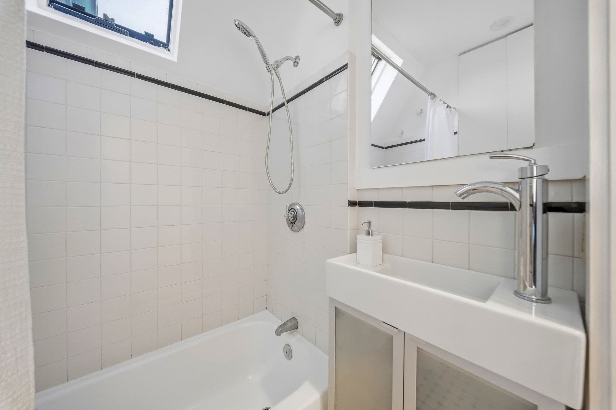 Single Family Residence at 26 Spring Garden St, Boston MA 02125, Boston, photo 25 of 34