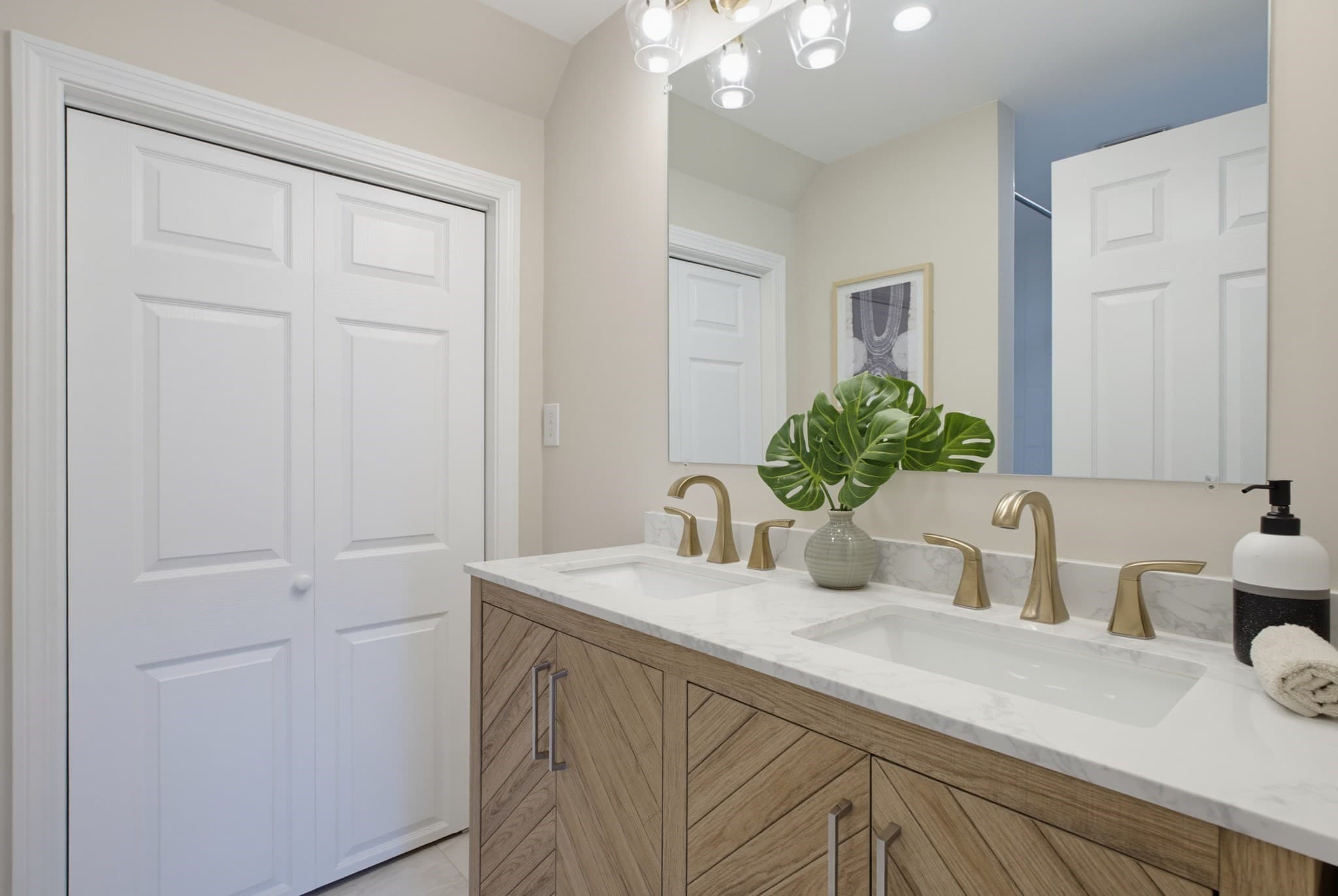 Single Family Residence at 926 East St, Dedham MA 02026, Dedham, photo 14 of 26