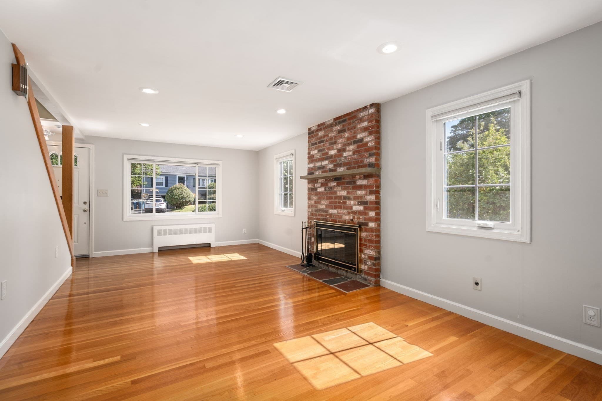 Single Family Residence at 7 Cape Cod Ln, Canton MA 02021, Canton, photo 11 of 33