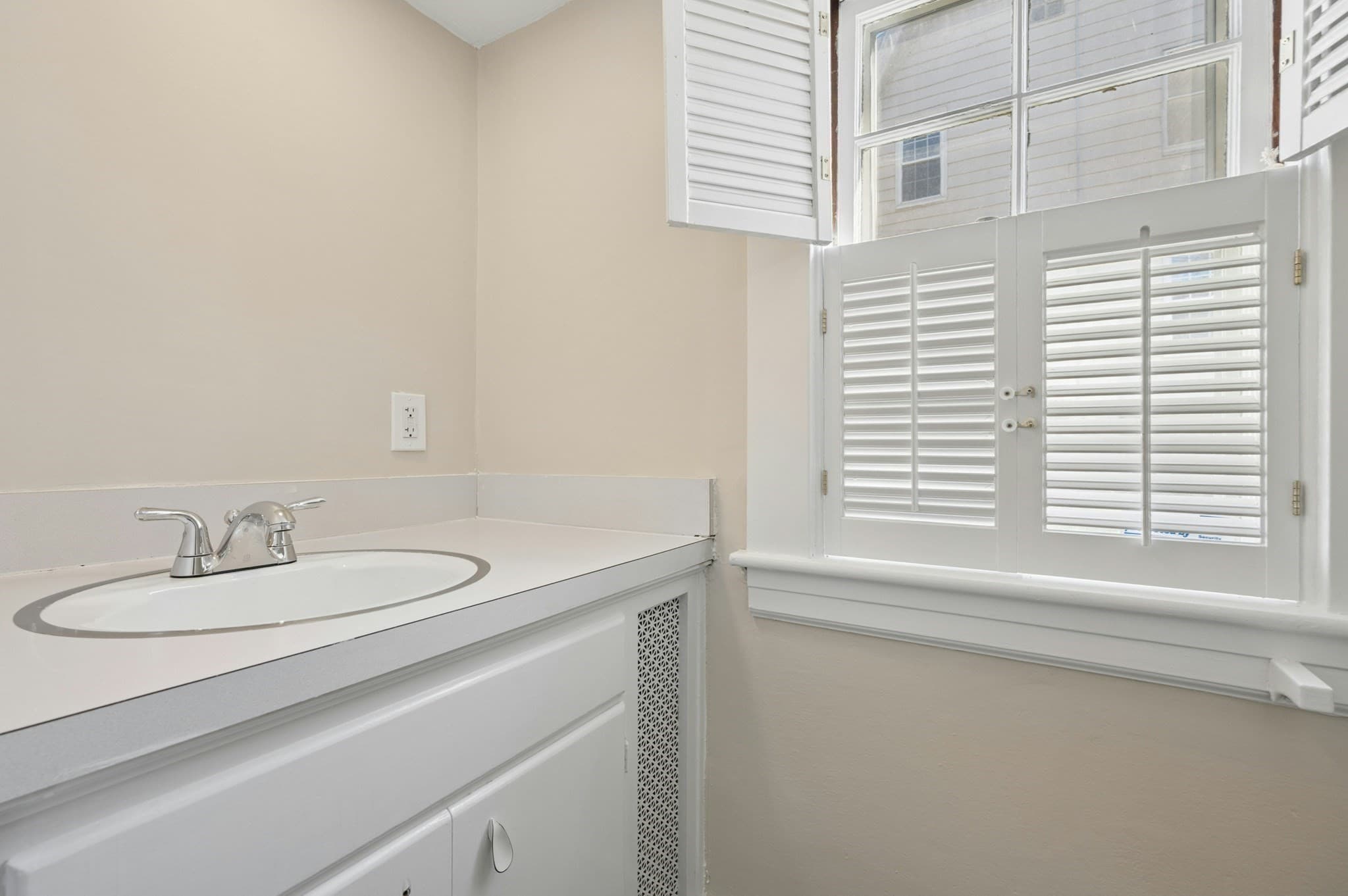 Condominium at 27 Pomona Road # 27, Worcester MA 01602, photo 10 of 42